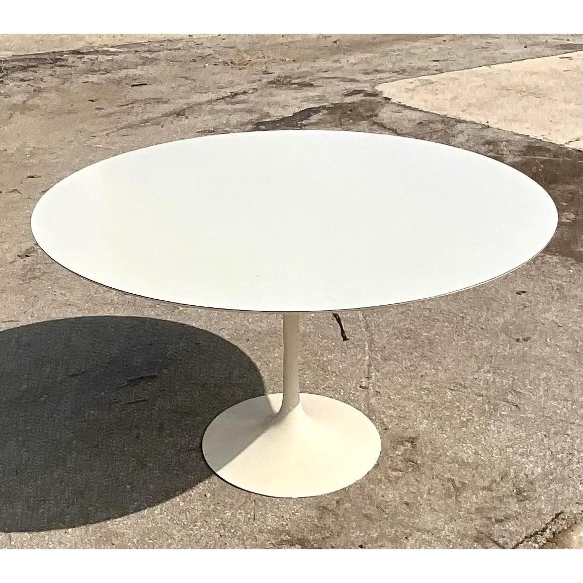 Aluminum Midcentury Eero Saarinen for Knoll Round Dining Table