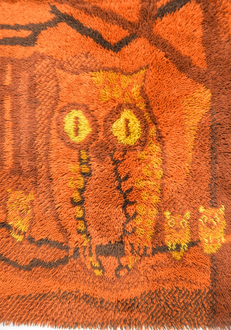 Scandinavian Modern Midcentury EGE VAEGRYA Danish Scandinavian Owl Wall hanging Tapestry Art Rug 70s For Sale