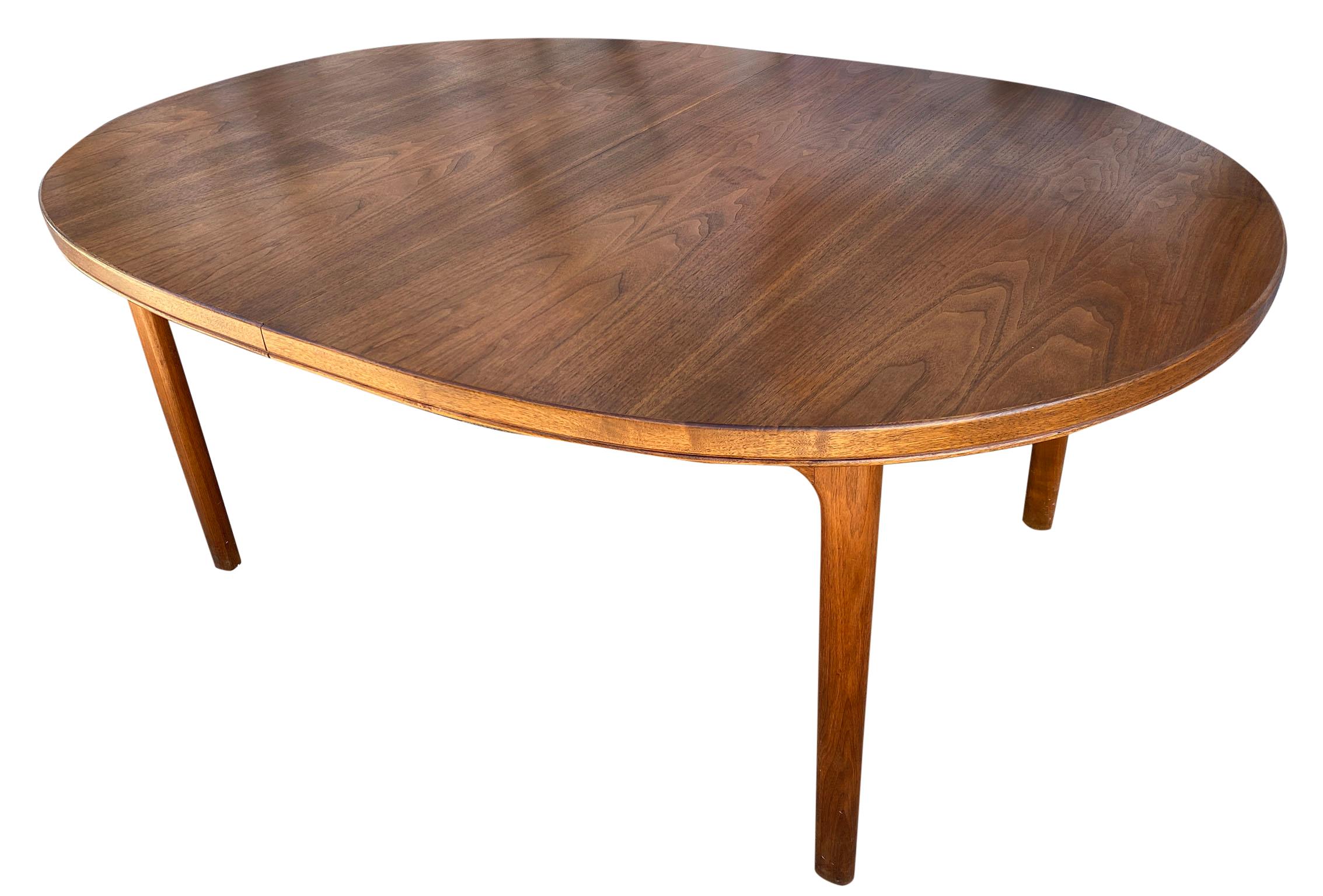 Midcentury Elliptical Oval Swedish Teak Dining Table by DUX In Good Condition In BROOKLYN, NY