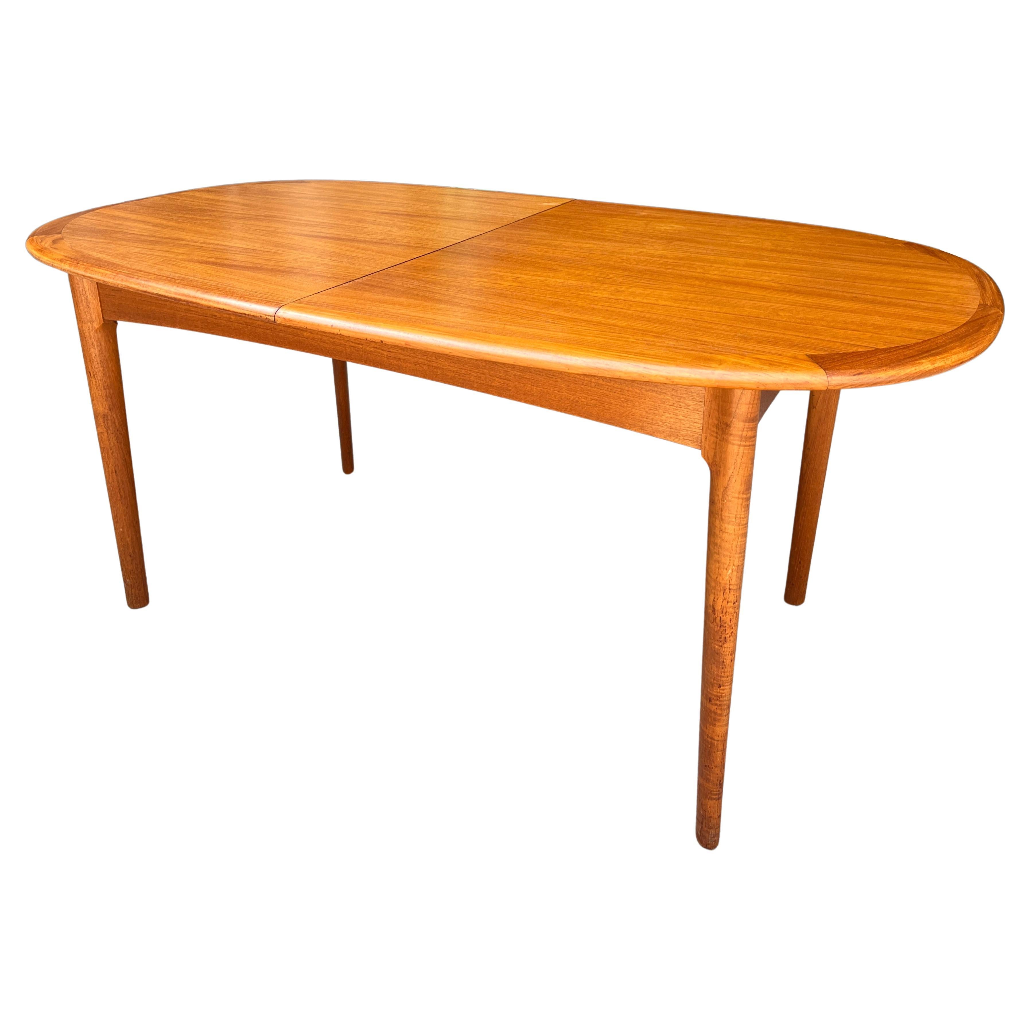 Midcentury Elliptical Oval Teak Expandable Dining Table  For Sale 1