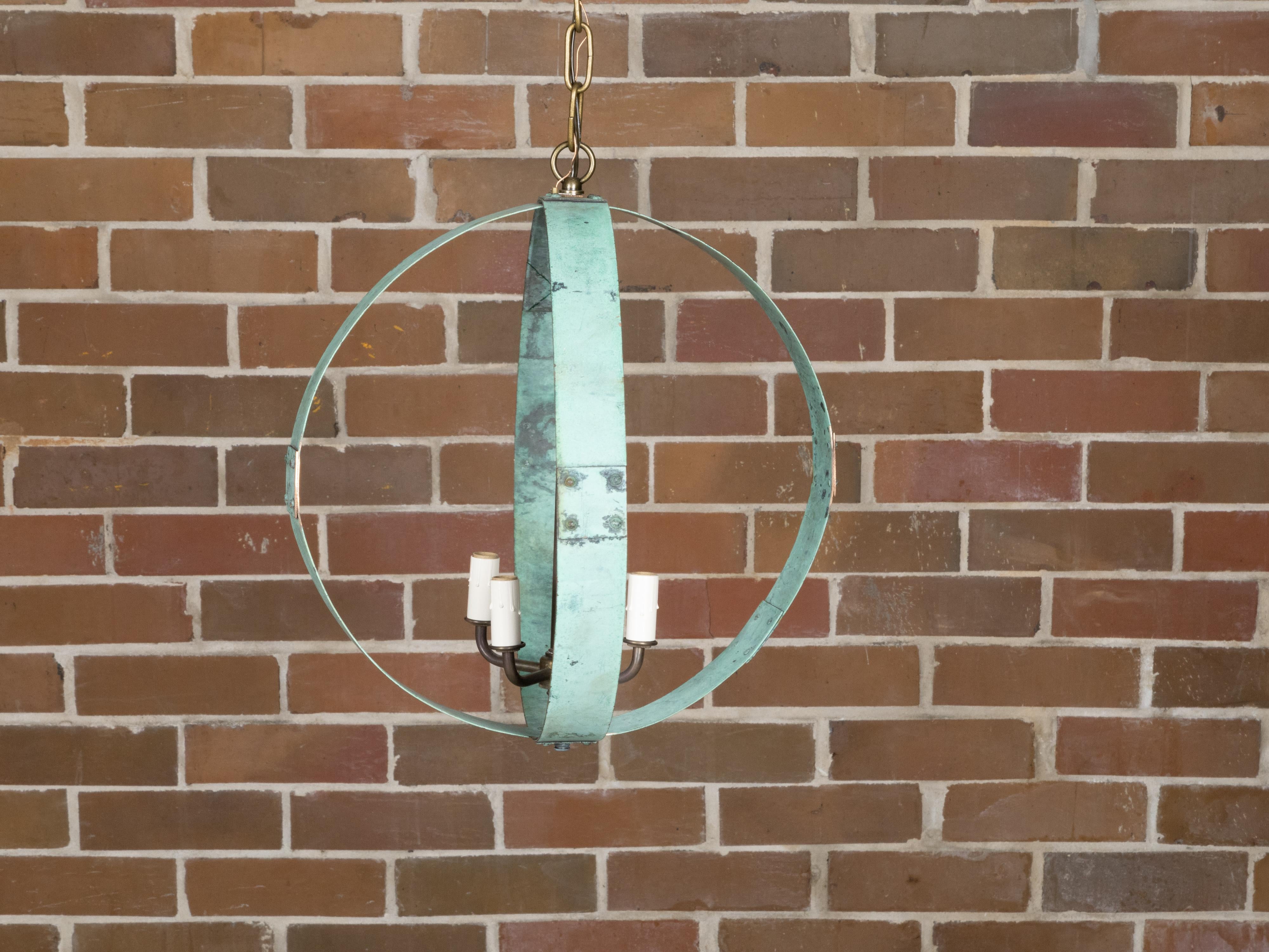 XX secolo Apparecchio a doppia sfera in rame inglese del Medioevo con patina di Verdigris in vendita