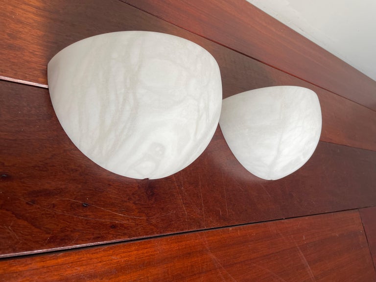 MidCentury Era Mint Pair of Art Deco Style White Alabaster Wall Sconces / Lights For Sale 4