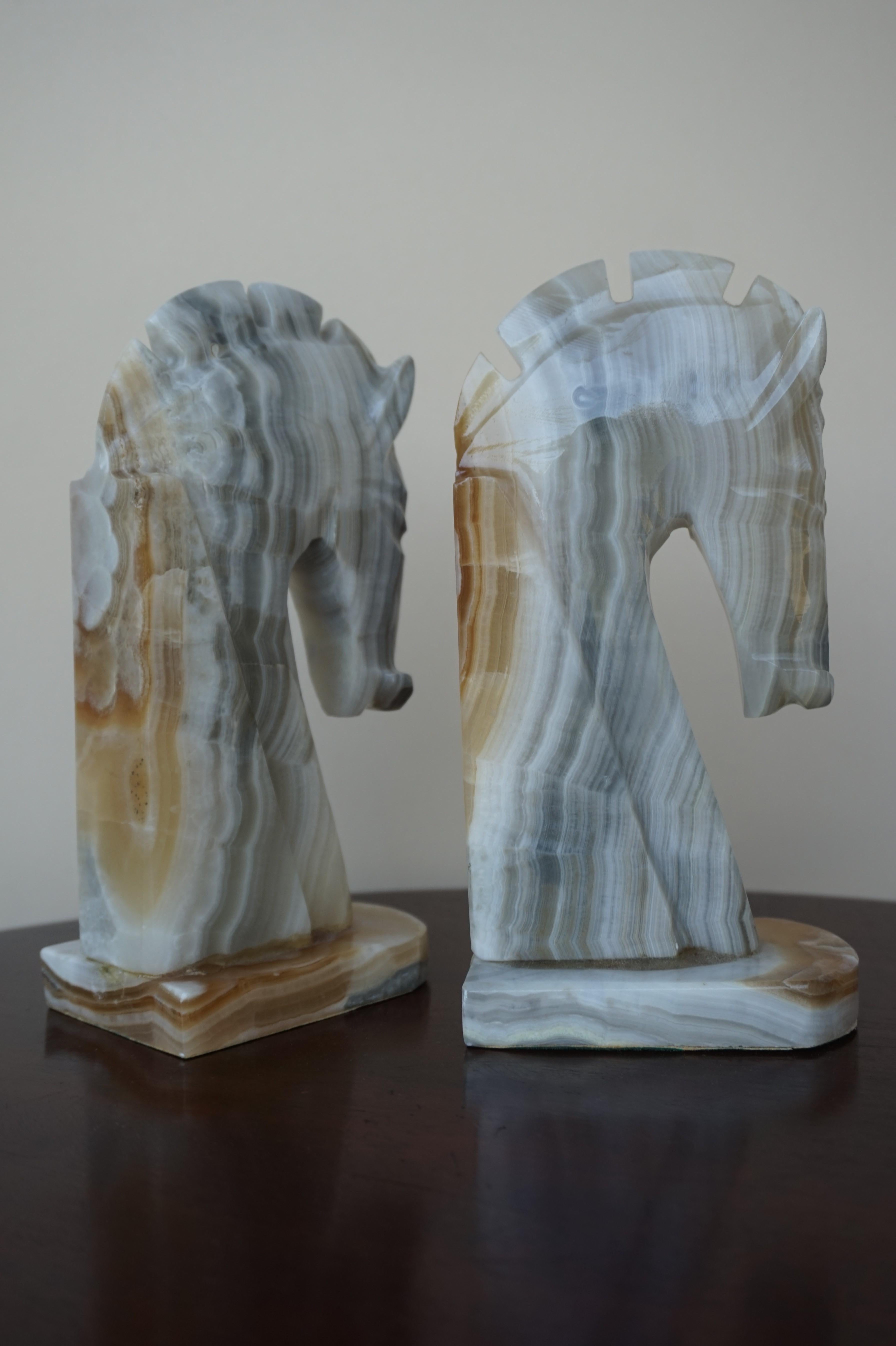 Midcentury Era Pair of Handcrafted Art Deco Style Horse Sculpture Onyx Bookends 8