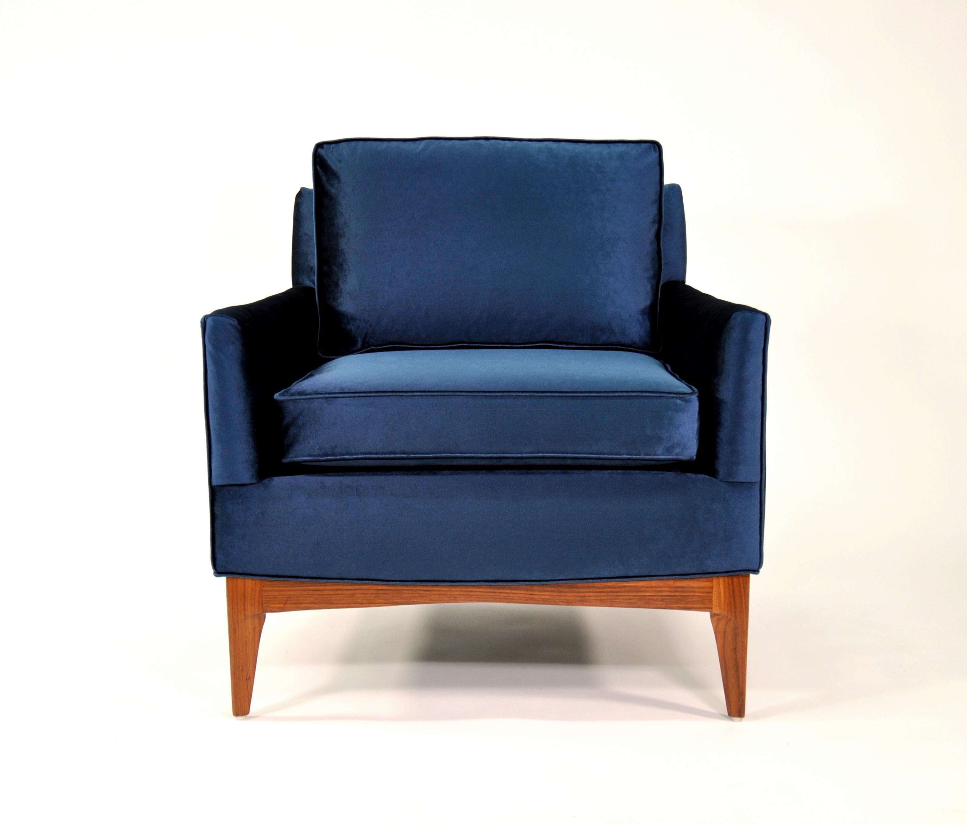 Mid-Century McCobb Style Blue Velvet and Walnut Lounge Chair, 1960s 1