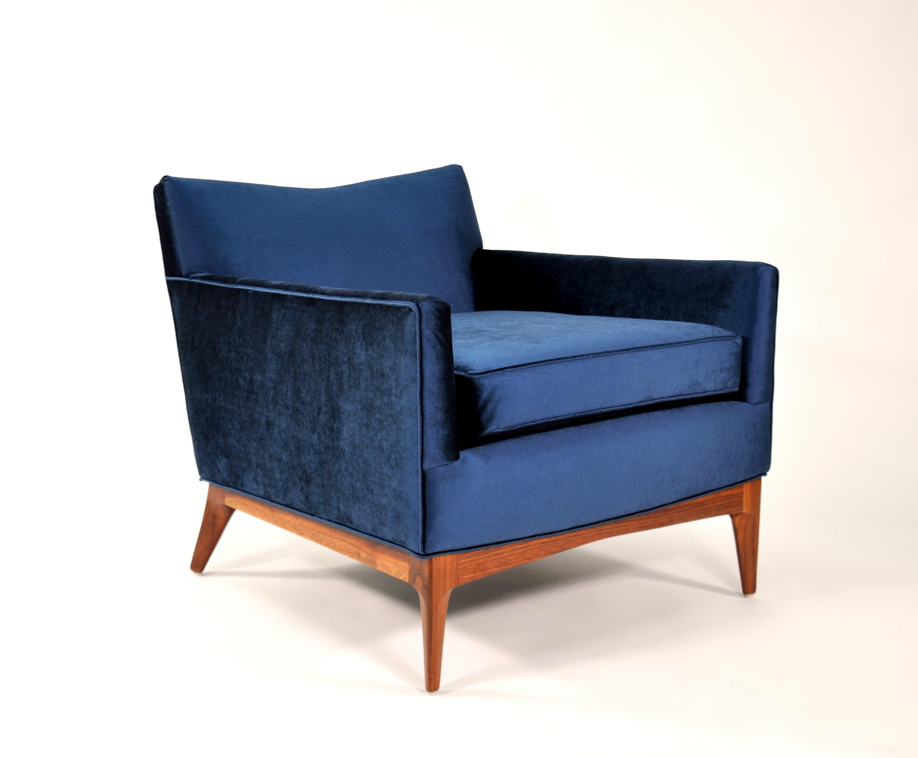 Mid-Century McCobb Style Blue Velvet and Walnut Lounge Chair, 1960s 5