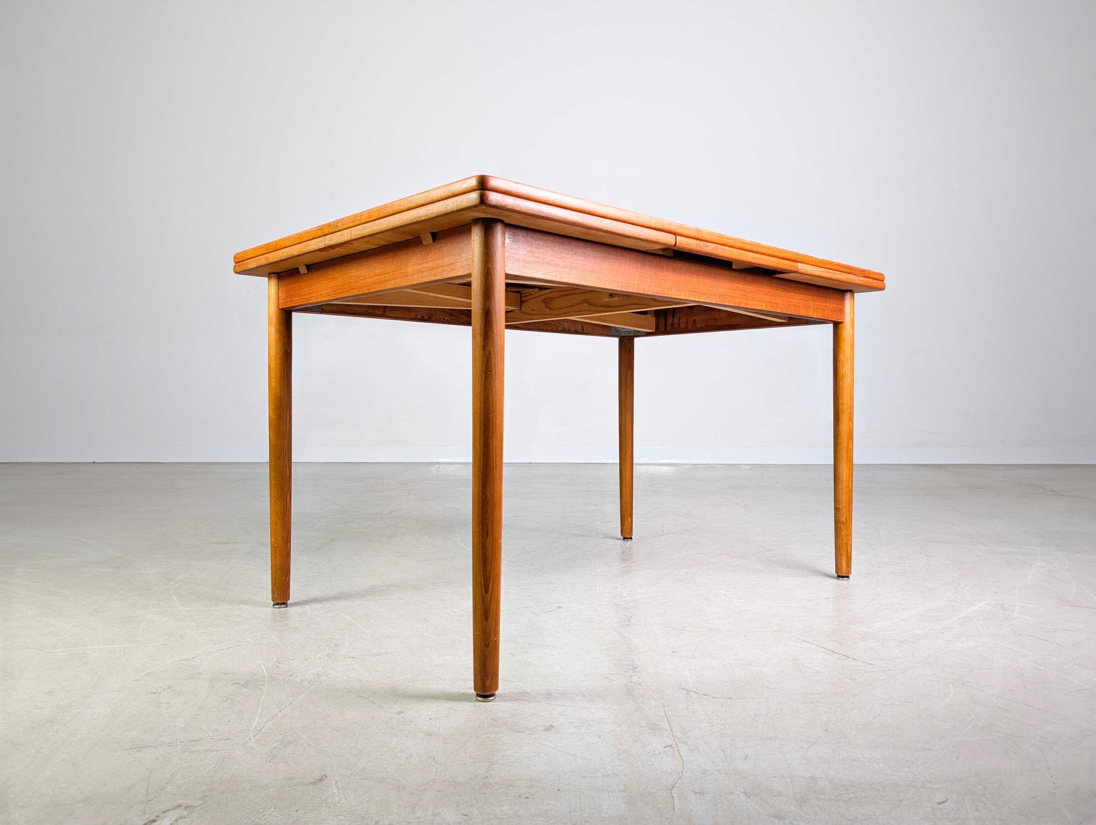 Midcentury Esstisch ausziehbar Rogenstrup Vintage teak danish en vente 1