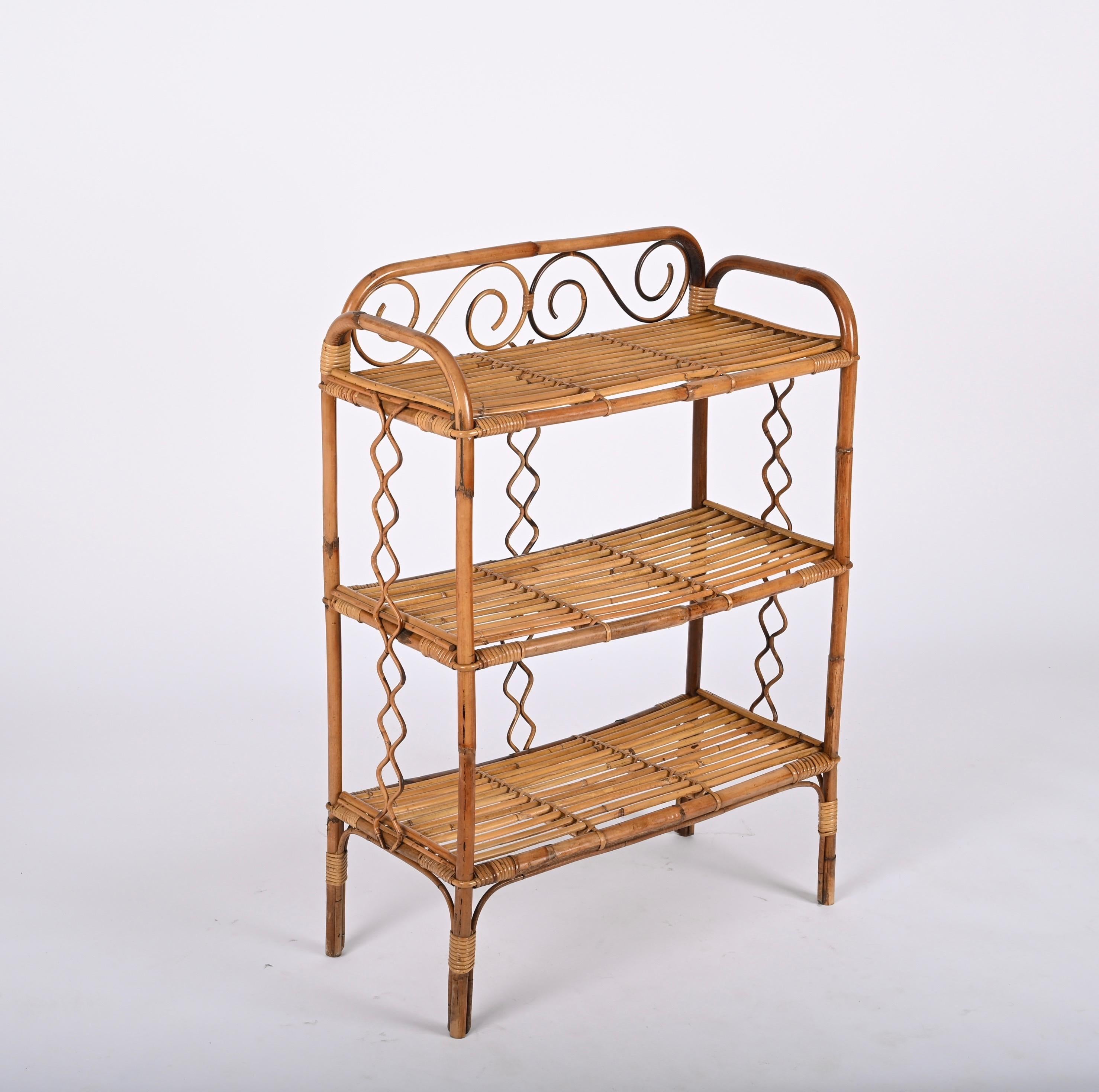 Midcentury Étagère Bamboo and Rattan, Italian Bookcase with Three Shelves, 1970s For Sale 5