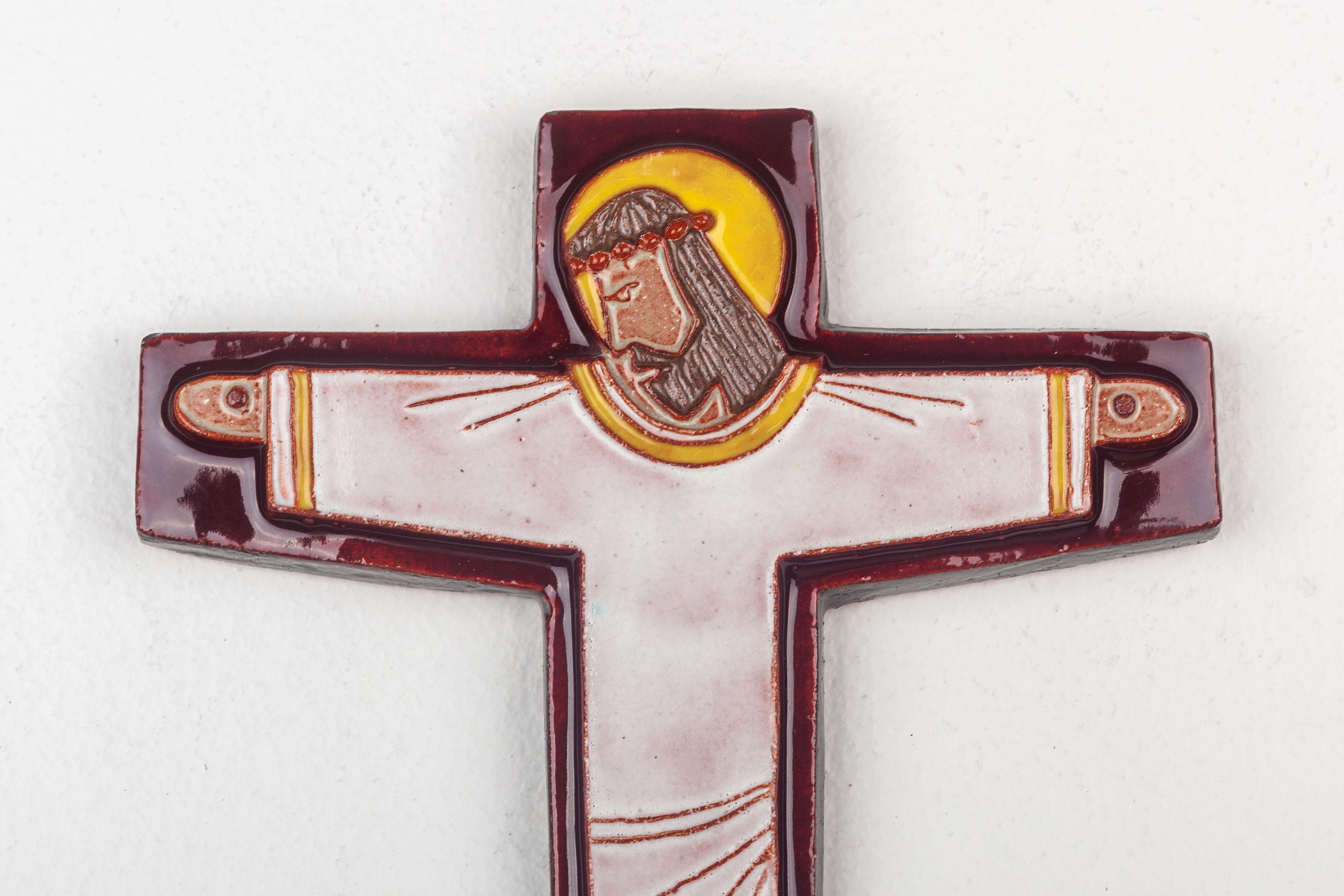 Midcentury European Ceramic Cross, Bohemian Vibe White Cloaked Christ Figure 5