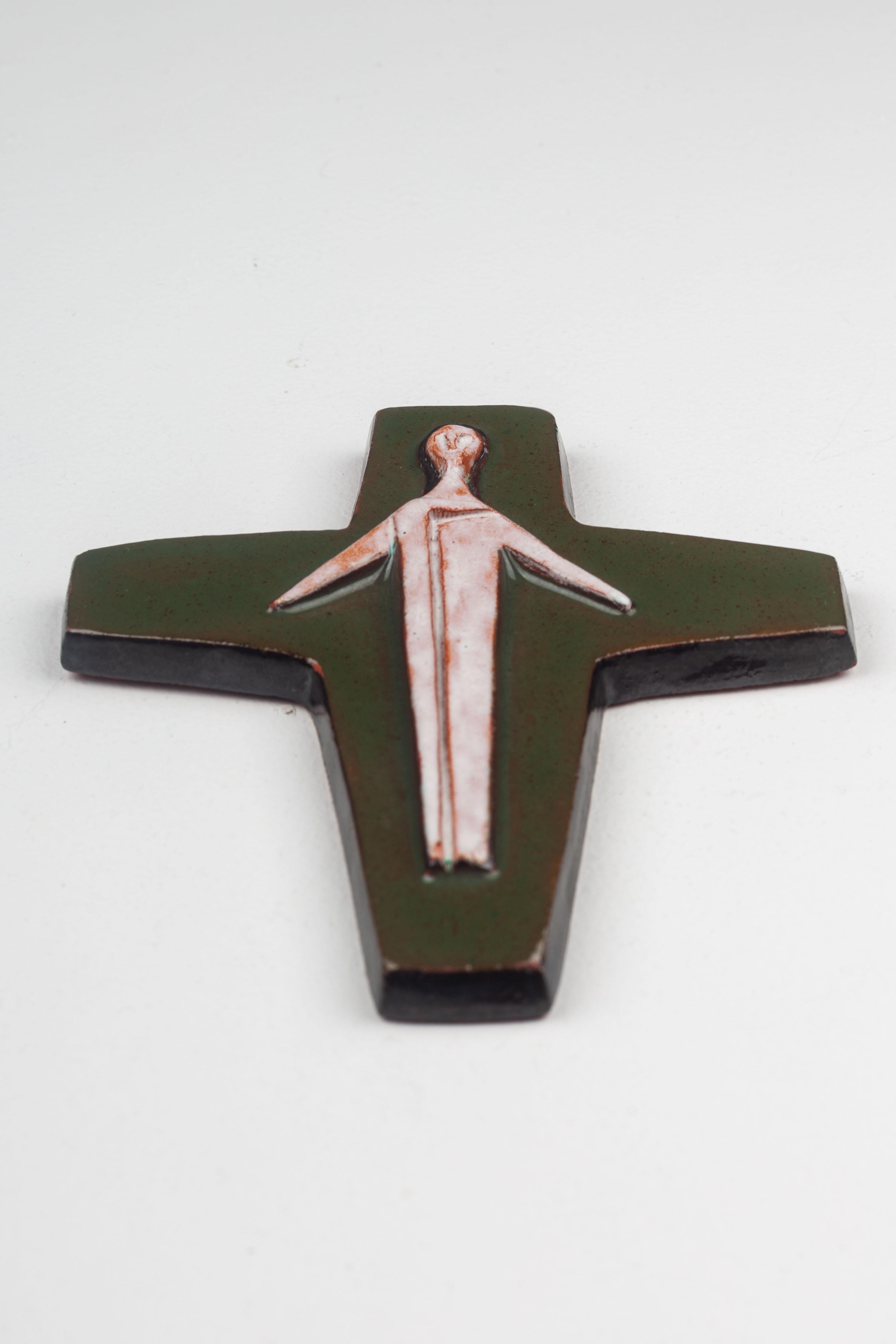 Midcentury European Glossy Ceramic Cross - Otherworldly Christ Figure For Sale 5