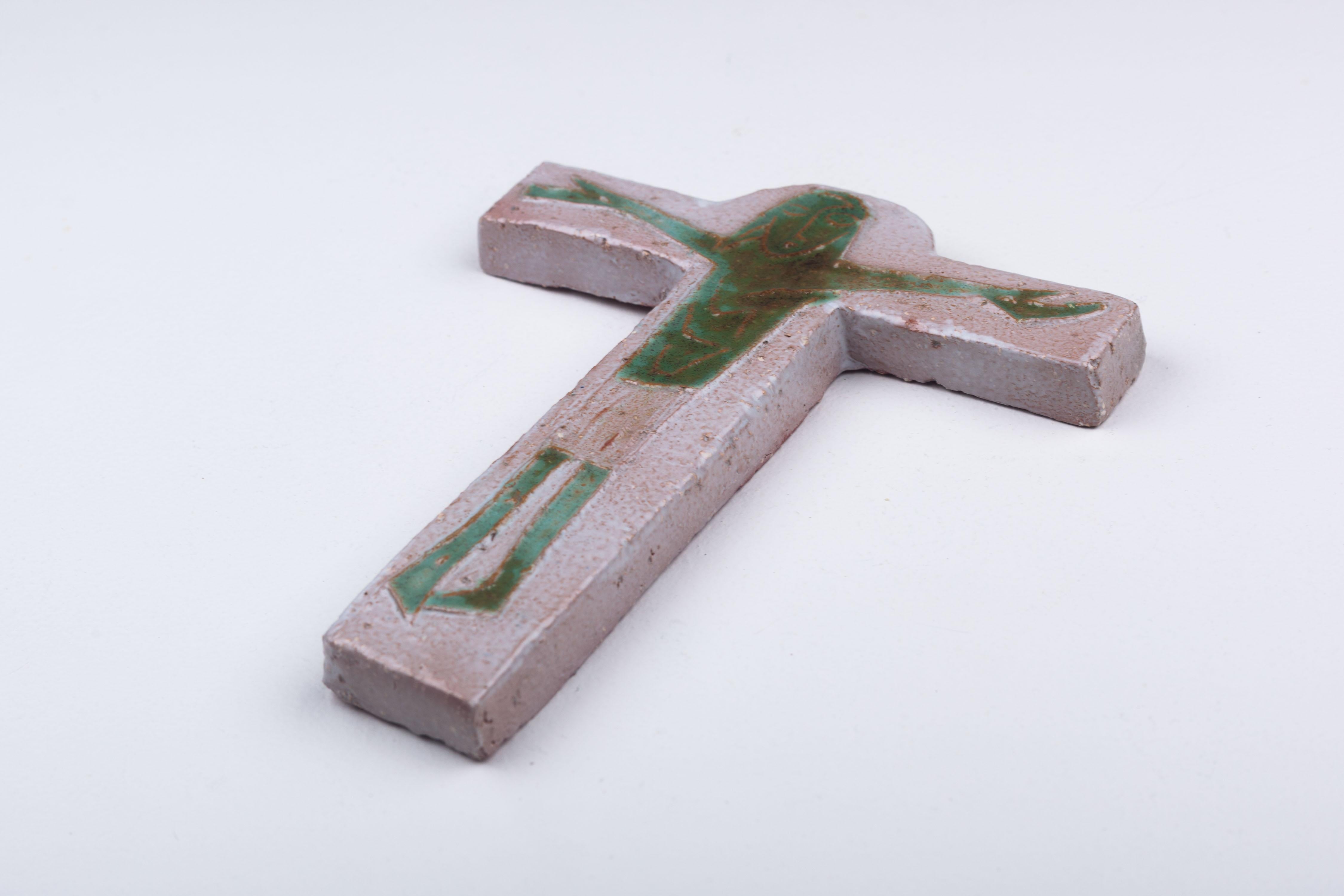 Midcentury European Gray Ceramic Cross with Otherworldly Green Christ Figure 8