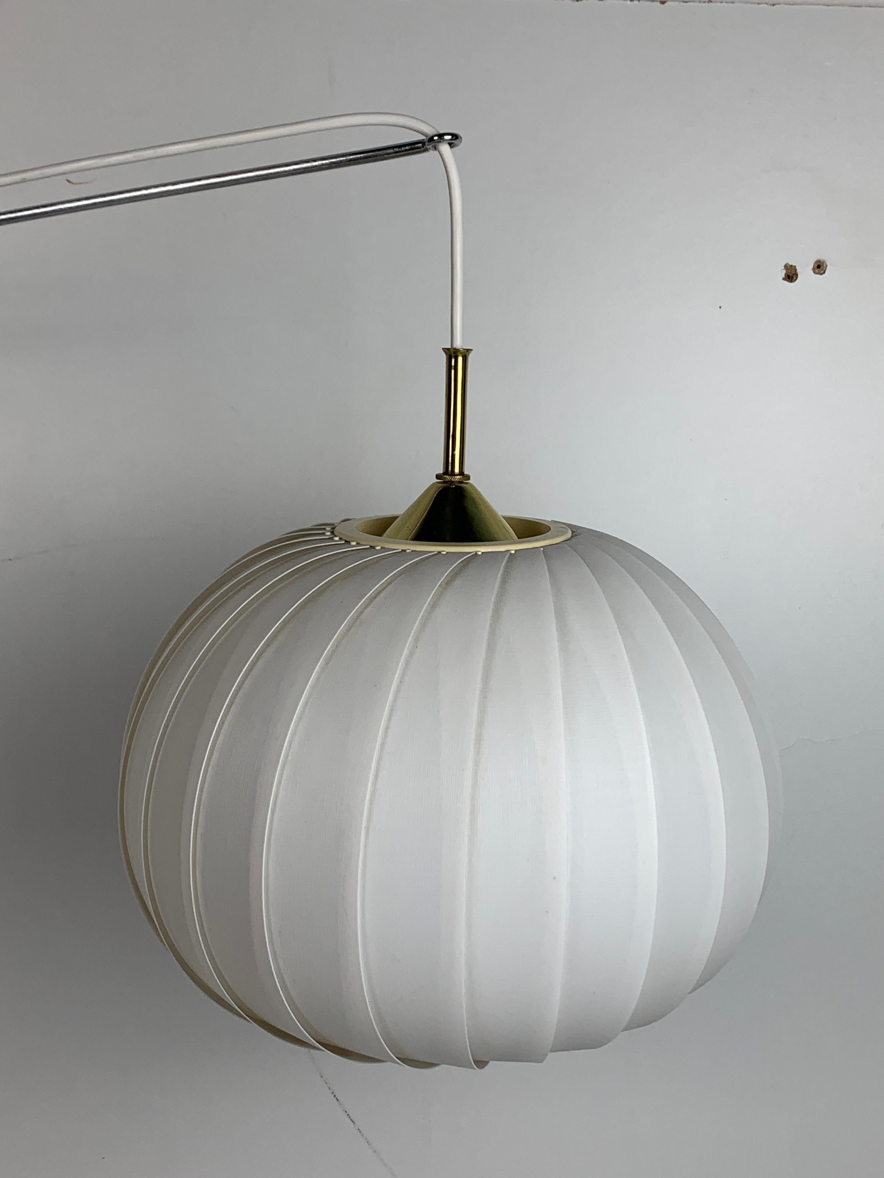 Midcentury extendable brass wall mount with cocoon and sisal shade Lars Schioler In condizioni buone in vendita a Zaandam, NL