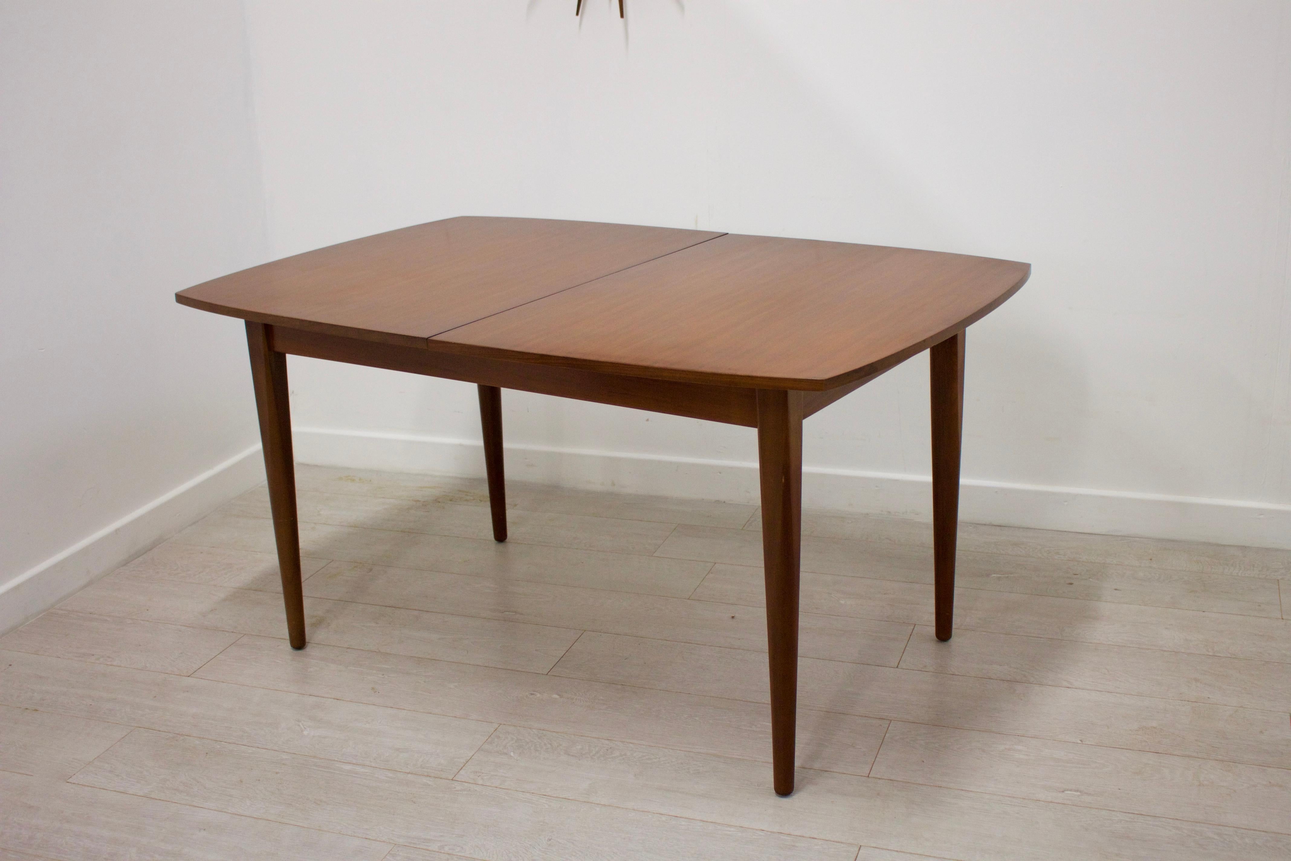 Midcentury Extending Dining Table and 6 Chairs by Elliots of Newbury, 1960s For Sale 4