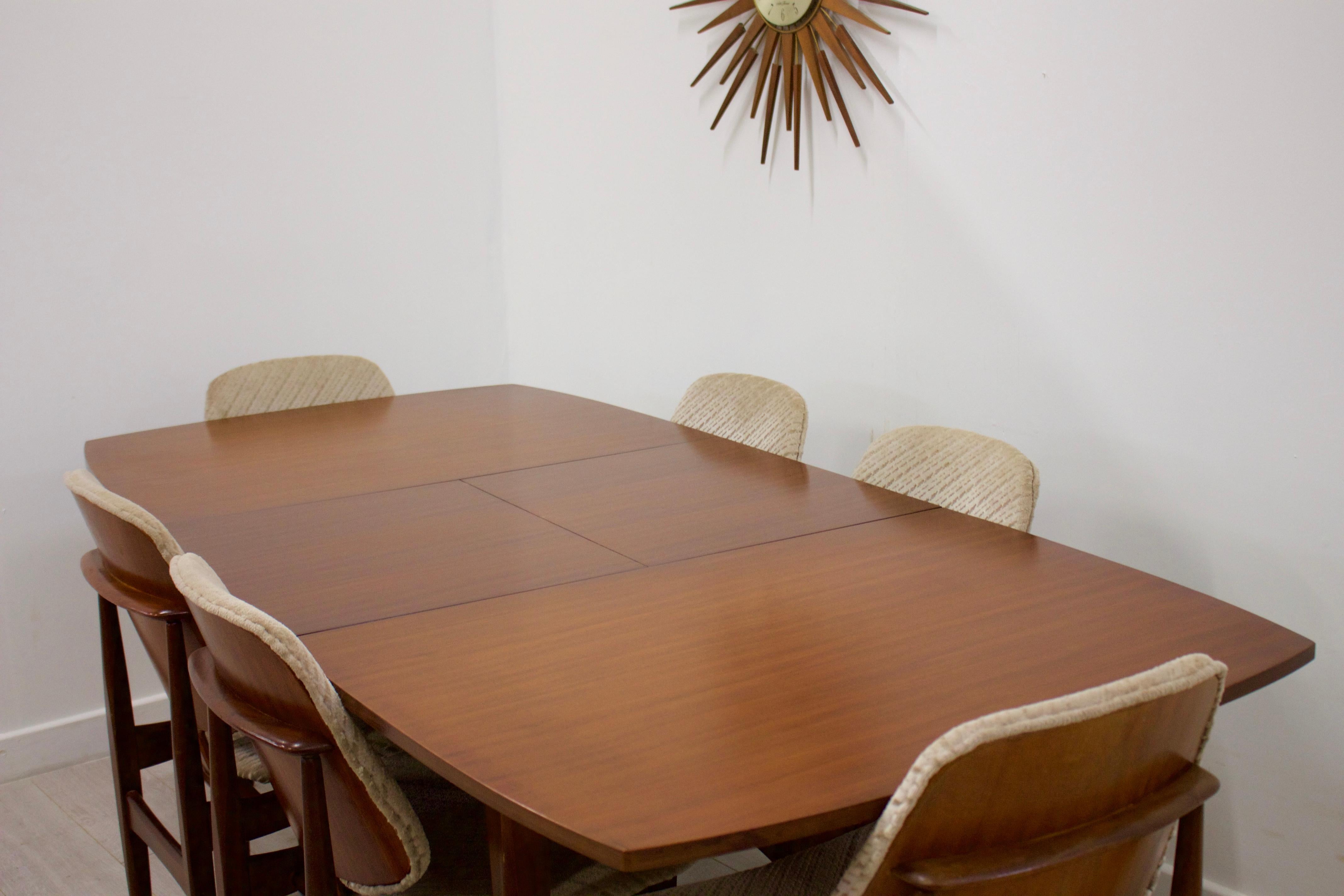 Mid-Century Modern Midcentury Extending Dining Table and 6 Chairs by Elliots of Newbury, 1960s For Sale