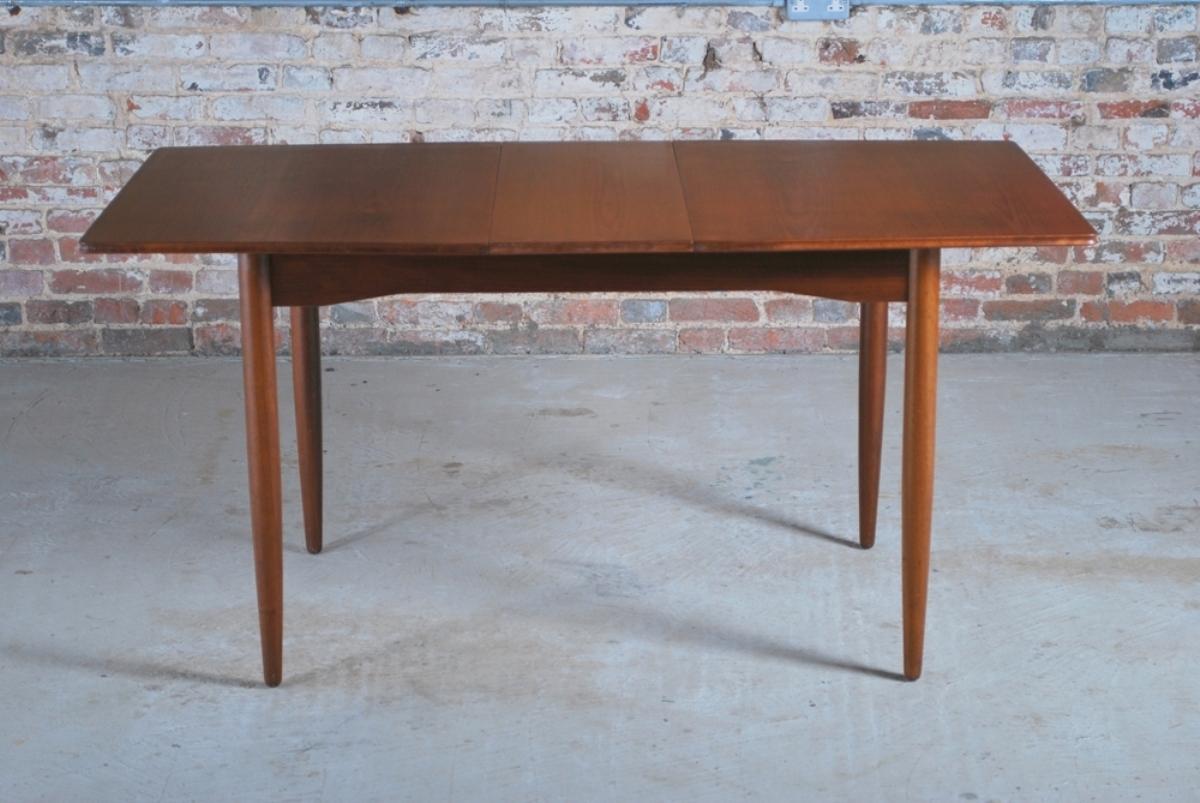 European Midcentury Extending Dining Table & Chairs, c.1960 For Sale