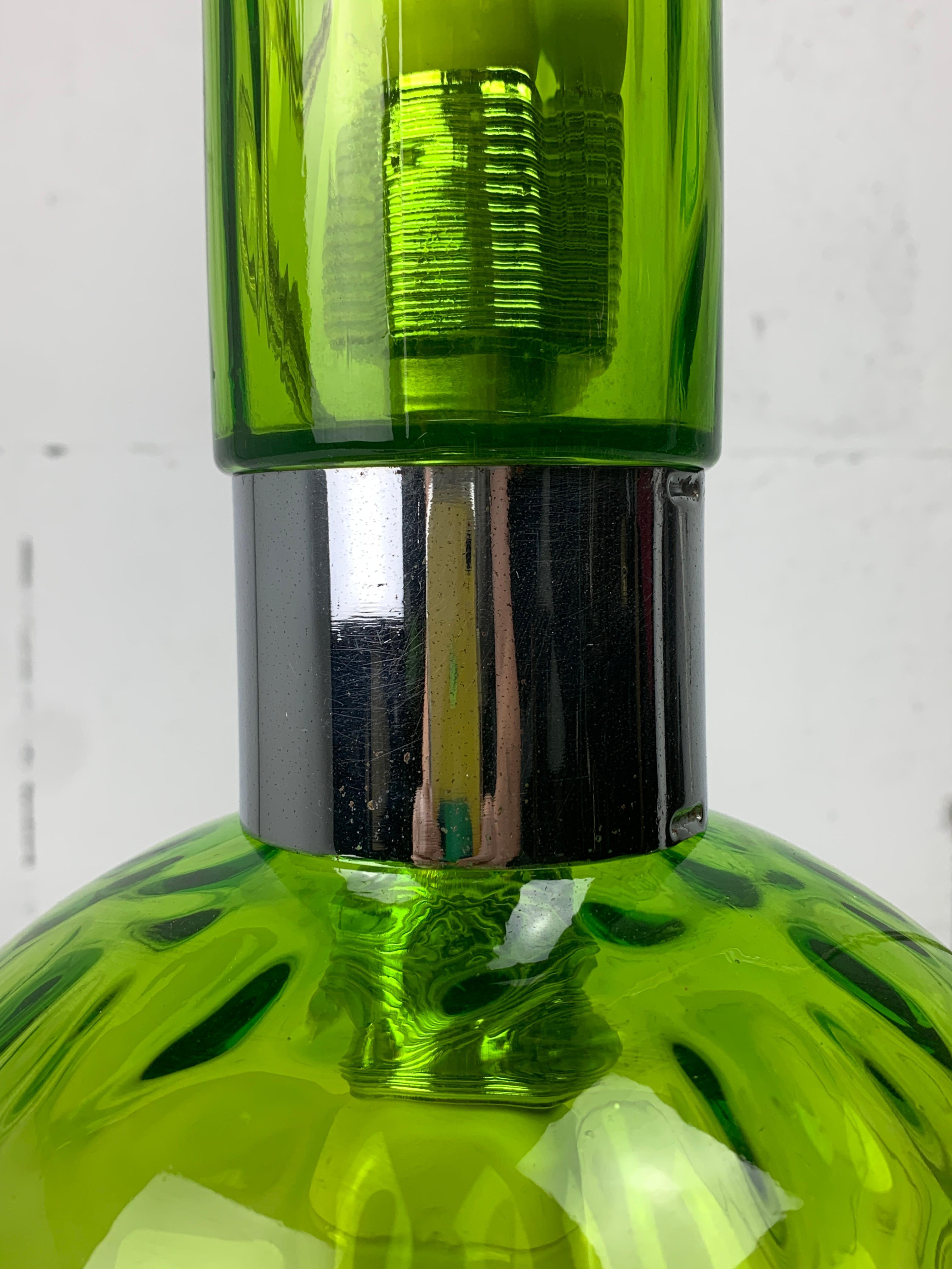 Ciondolo a tubo in vetro verde extra large del Medioevo, Staff Leuchten 1960-1970 in vendita 5