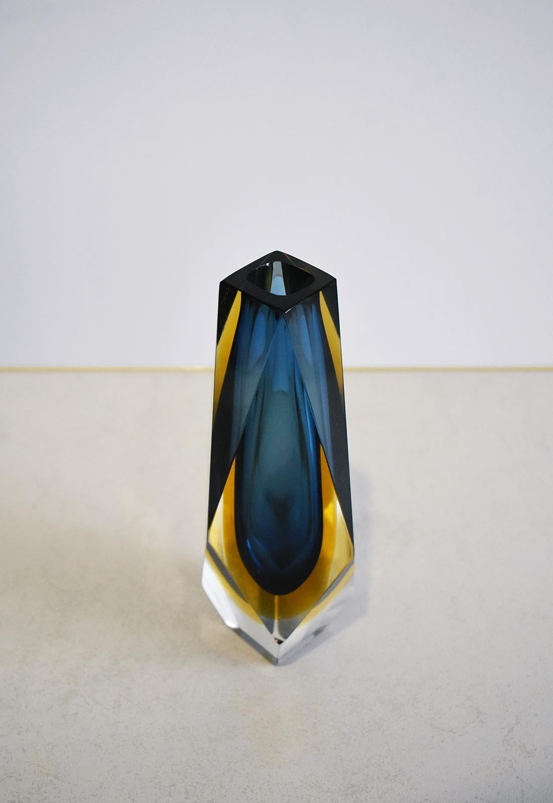 Italian Midcentury Faceted Murano Glass Strong Blue and Yellow Sommerso Vase