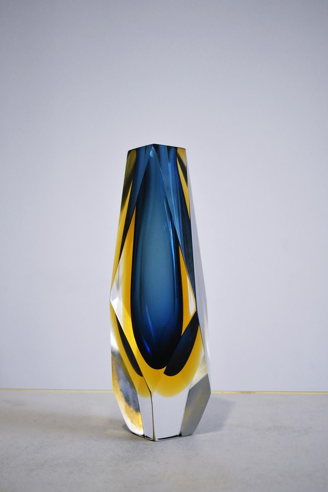 20th Century Midcentury Faceted Murano Glass Strong Blue and Yellow Sommerso Vase
