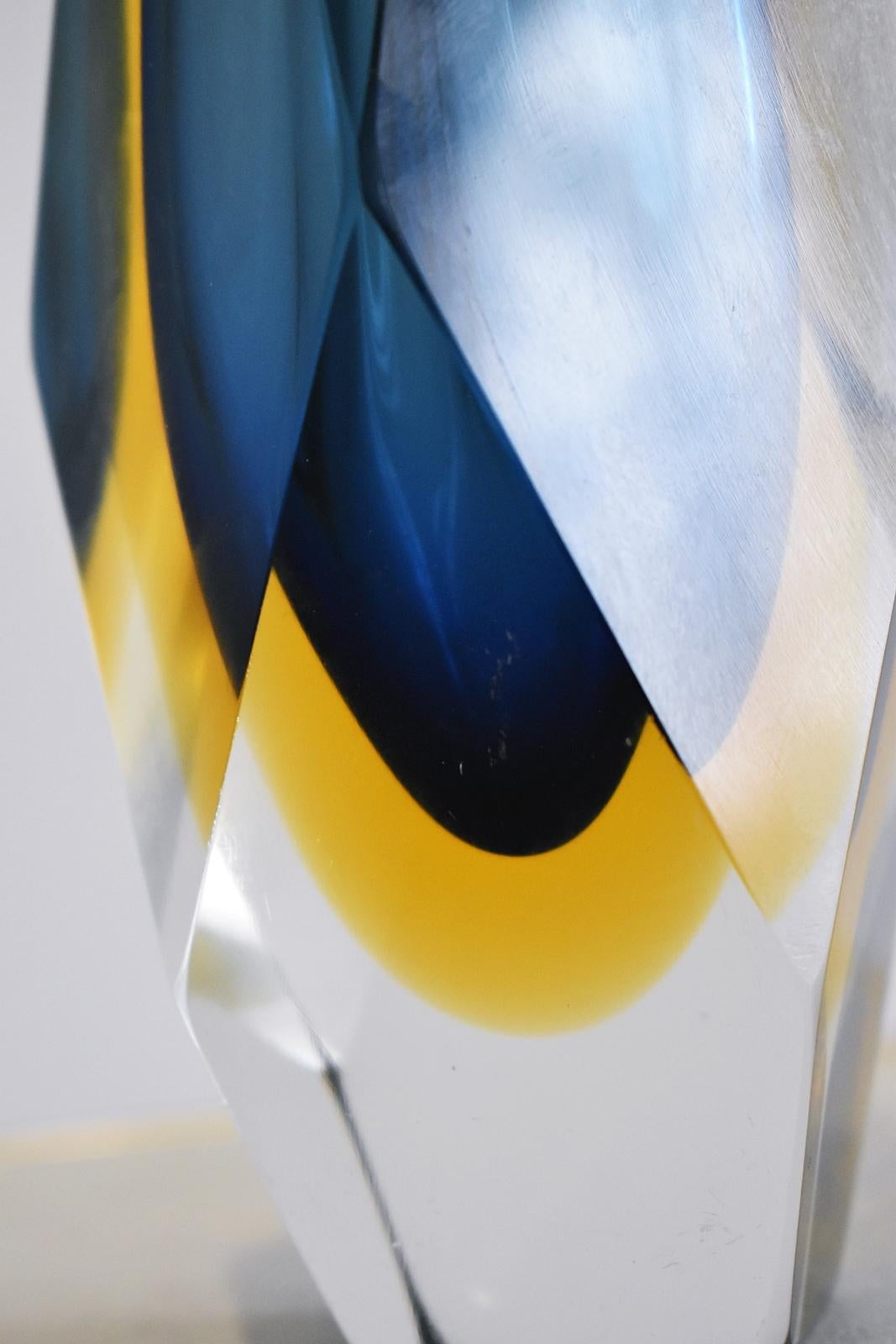 Midcentury Faceted Murano Glass Strong Blue and Yellow Sommerso Vase 2