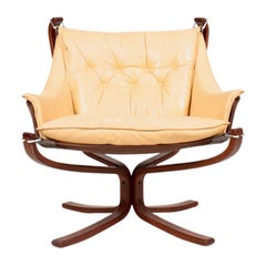 Midcentury Falcon Chair in Patinated Leather by Sigurd Resell