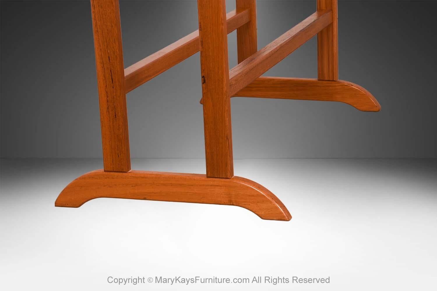 MidCentury FBJ Mobler Danish Denmark Teak Blanket Stand Rack For Sale 5