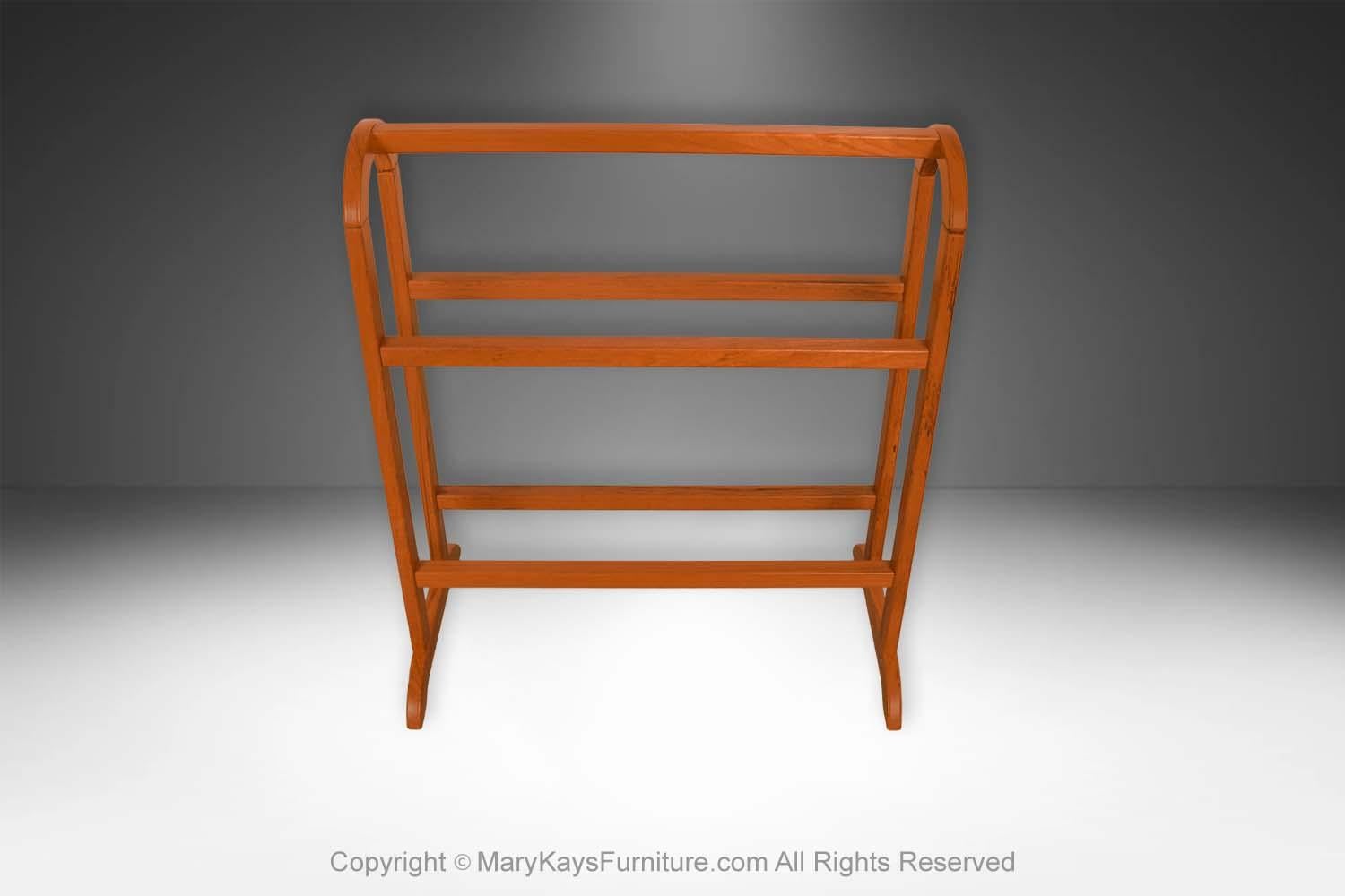 Mid-Century Modern MidCentury FBJ Mobler Danish Denmark Teak Blanket Stand Rack For Sale