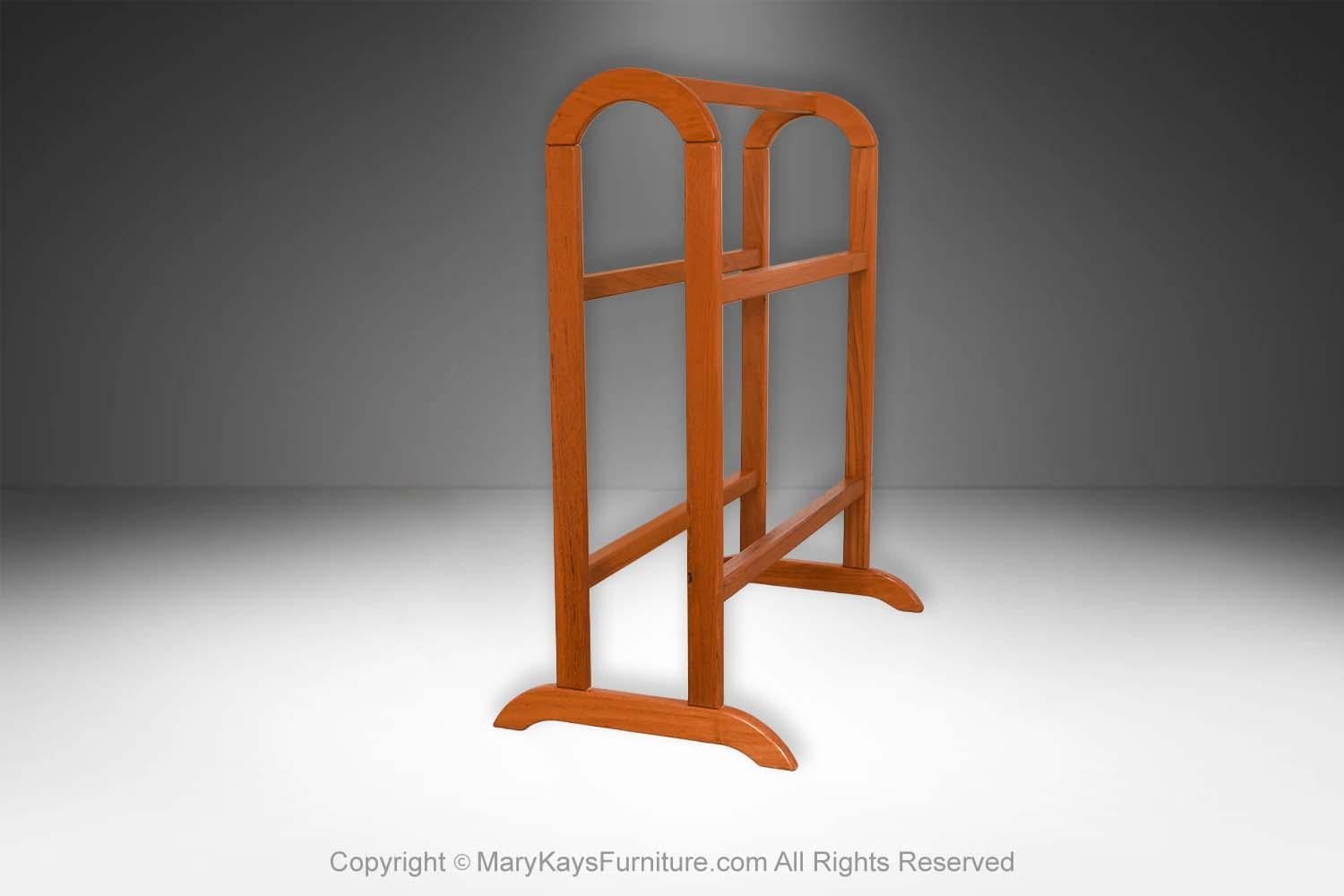 MidCentury FBJ Mobler Danish Denmark Teak Blanket Stand Rack For Sale 4