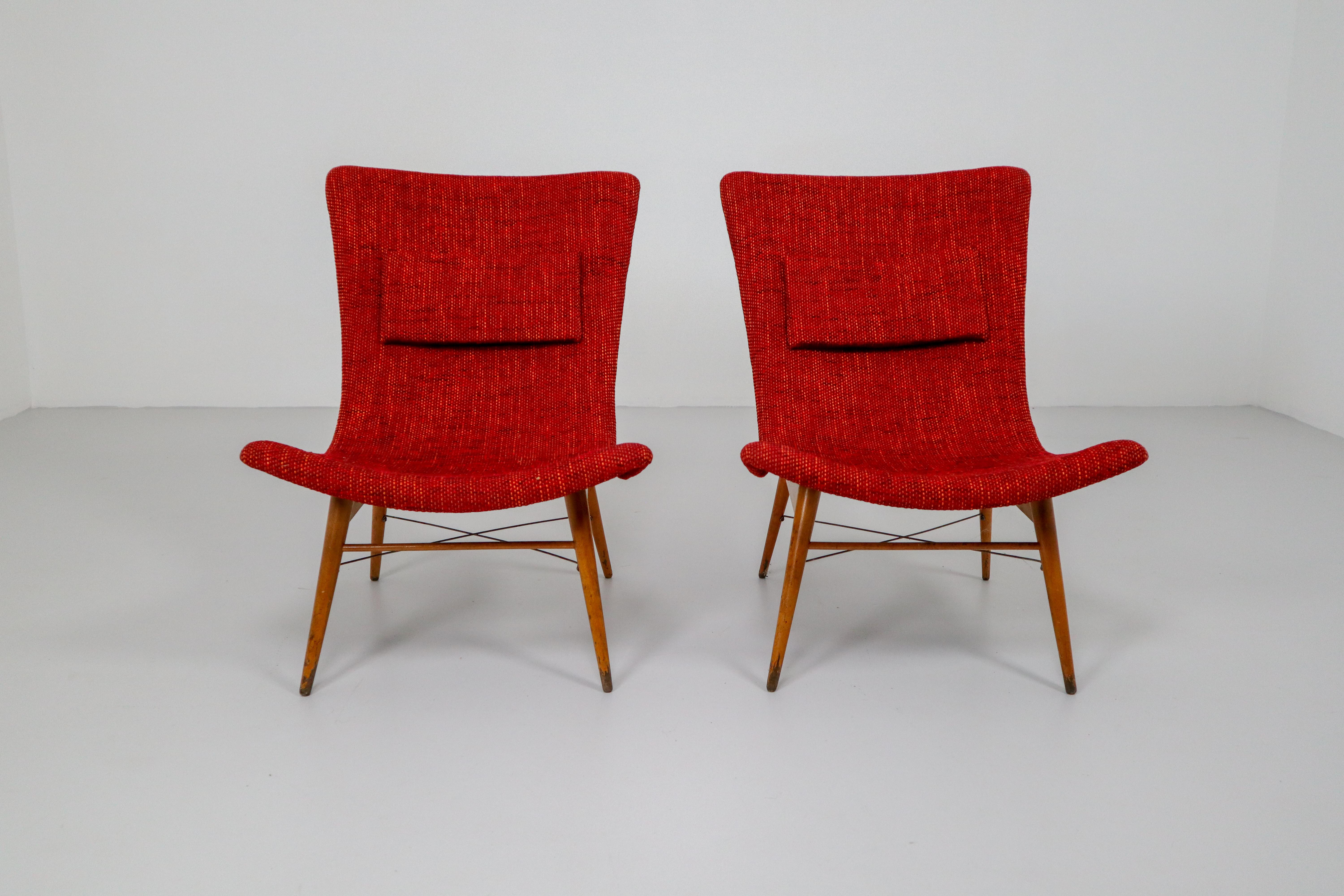 Midcentury Modern  Fiberglass Lounge Chairs by Miroslav Navratil  3