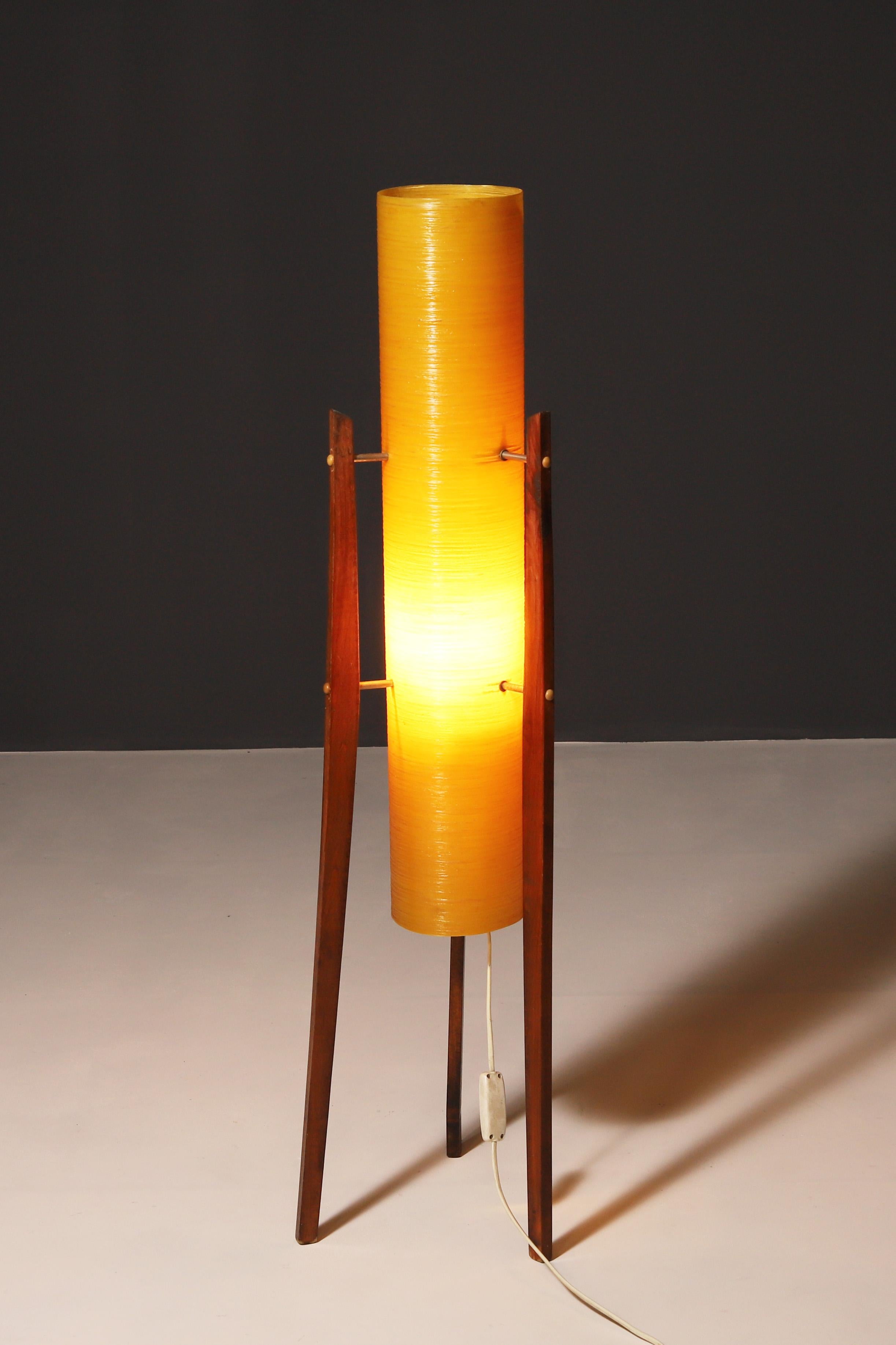 Midcentury Fibreglass Rocket Floor Lamp, 1960´s, Czechoslovakia In Good Condition For Sale In Prague 8, CZ