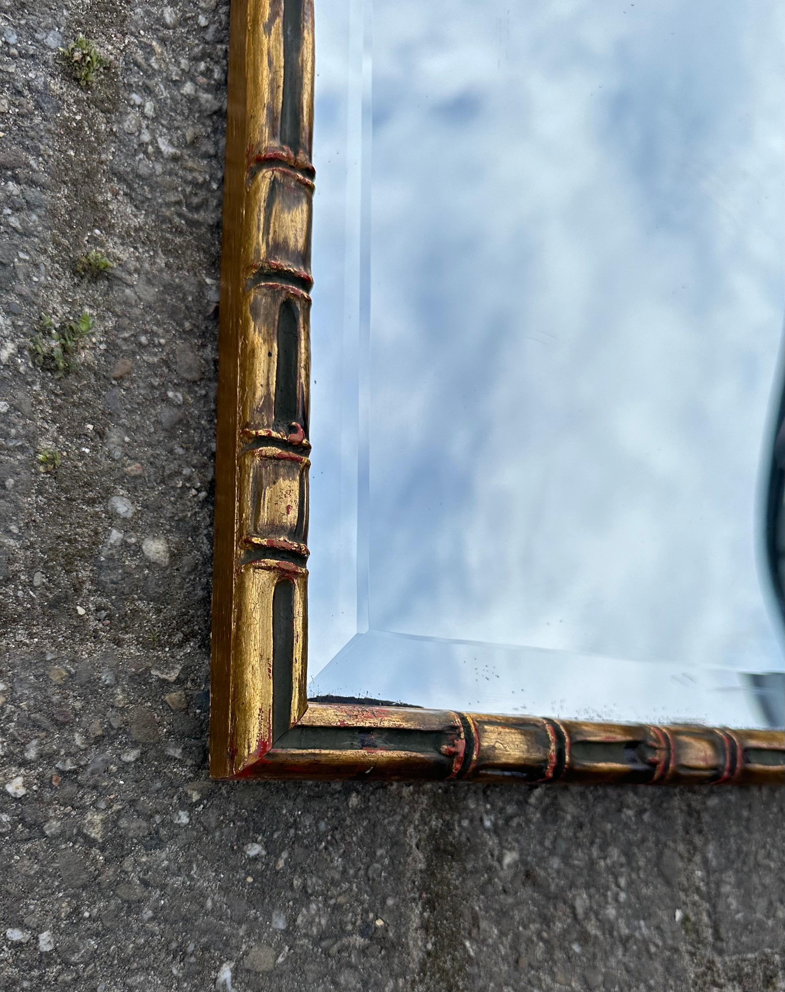 MidCentury Fein geschnitzt vergoldetes Holz Bambus Stil Wandspiegel w. Geschliffenes Glas im Angebot 2