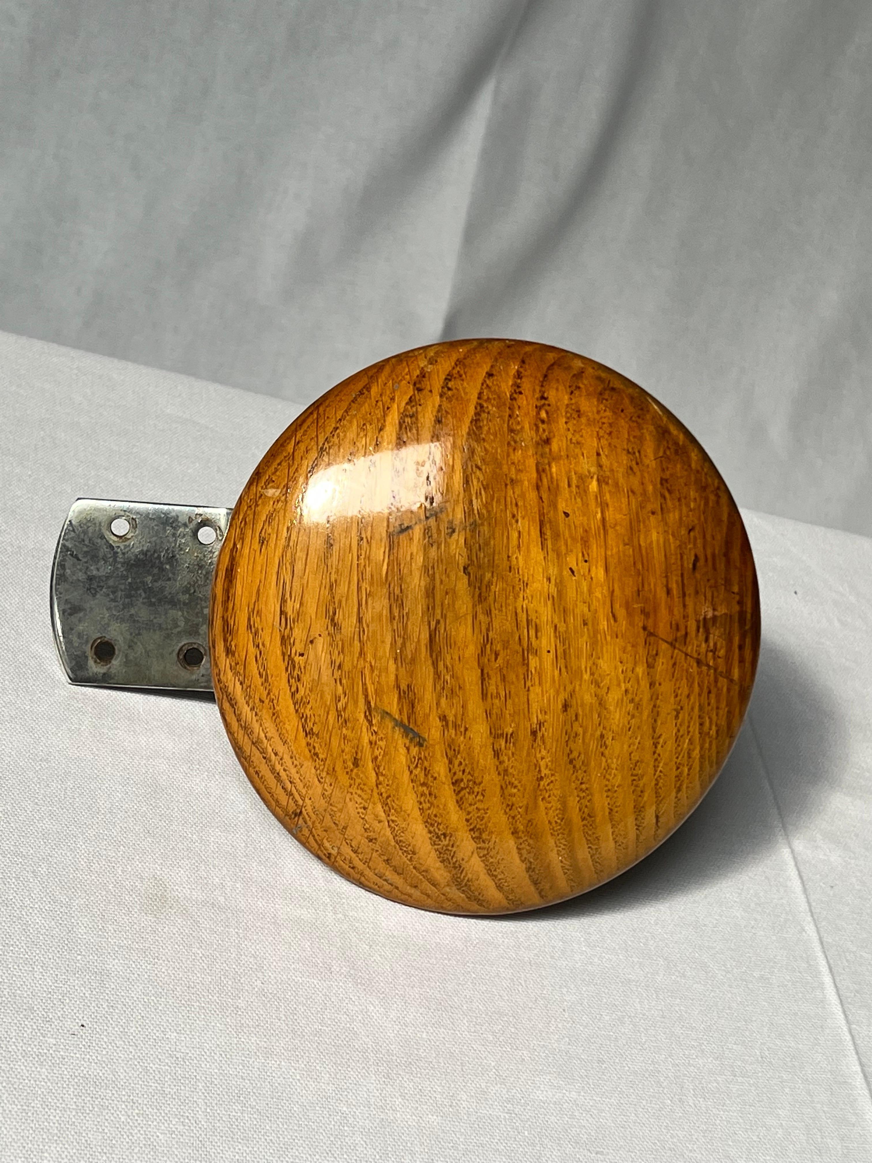 Metal Midcentury Finish oak and chrome door handle in round shape 1950's For Sale