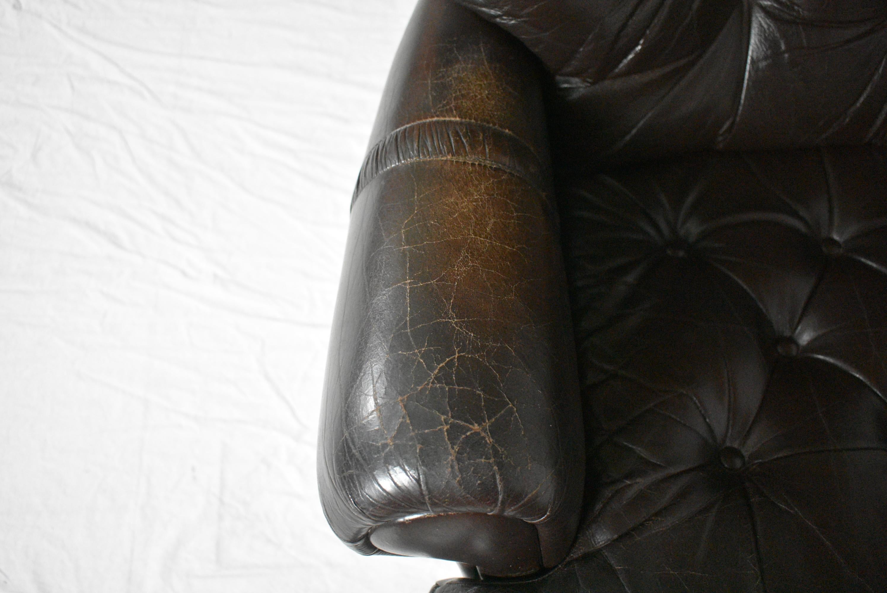 Midcentury Finland Leather Swivel Armchair by Peem, 1970s For Sale 6