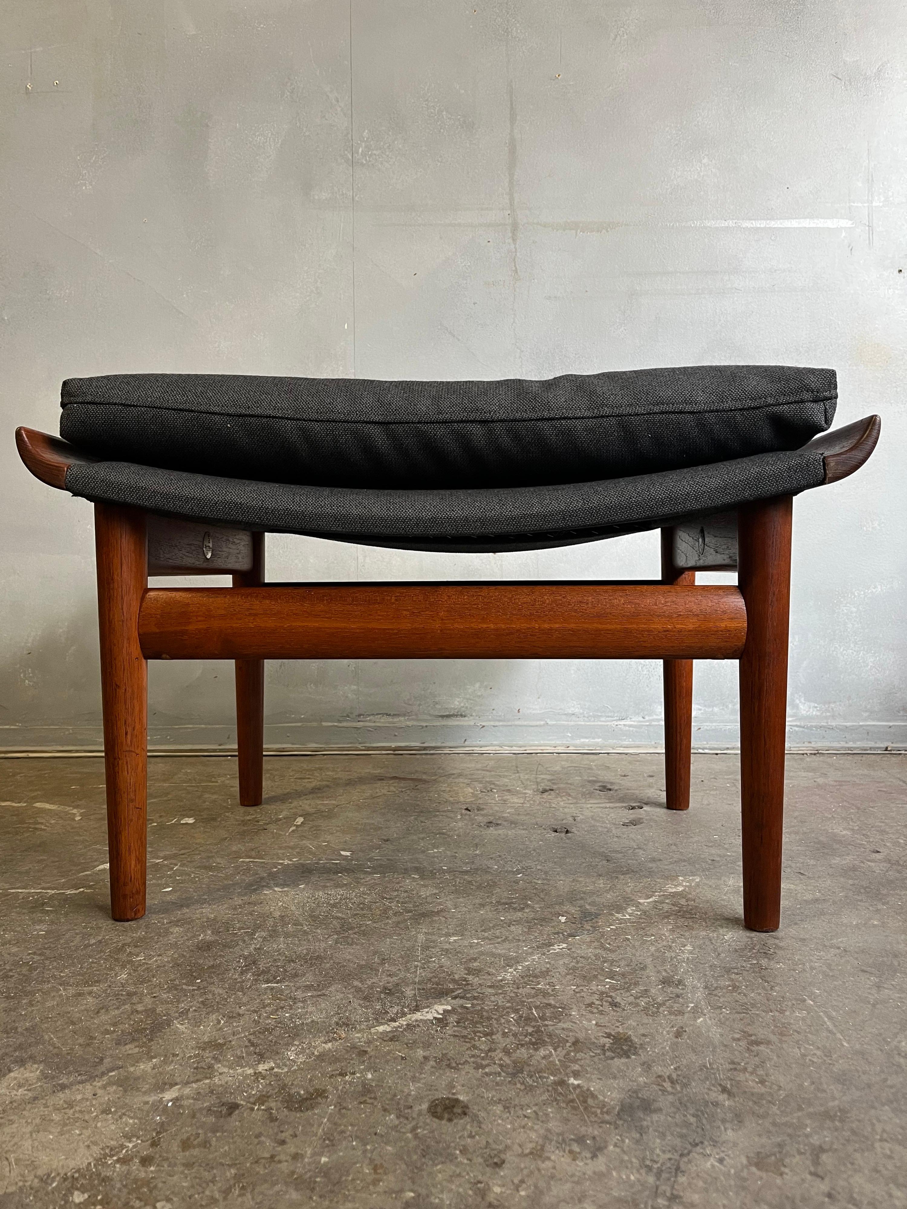 Midcentury Finn Juhl Ottoman or Stool In Good Condition For Sale In BROOKLYN, NY