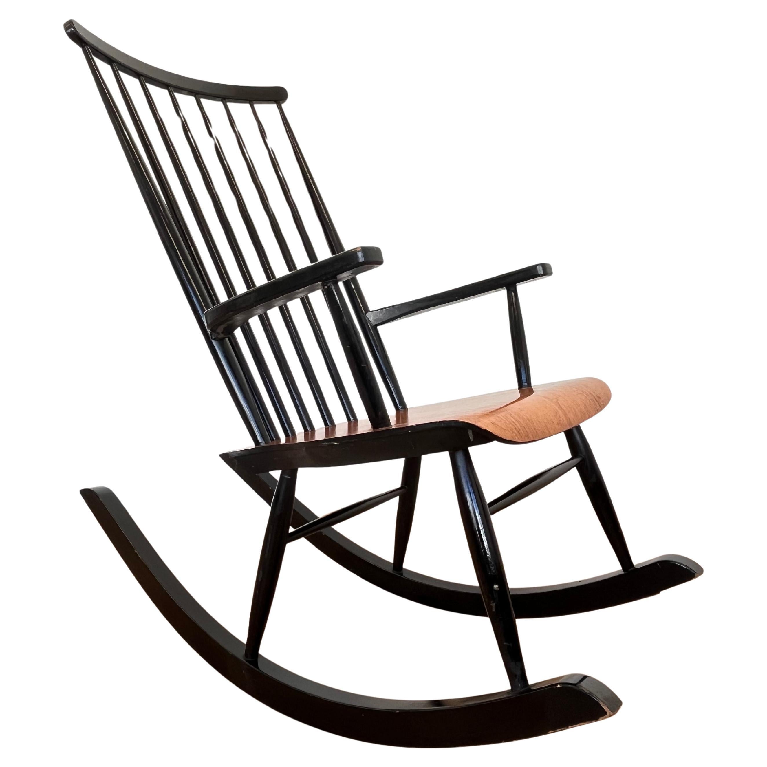 Midcentury Finnish Rocking Chair by Varjosen Puunjalostus for Uusikylä, 1960s