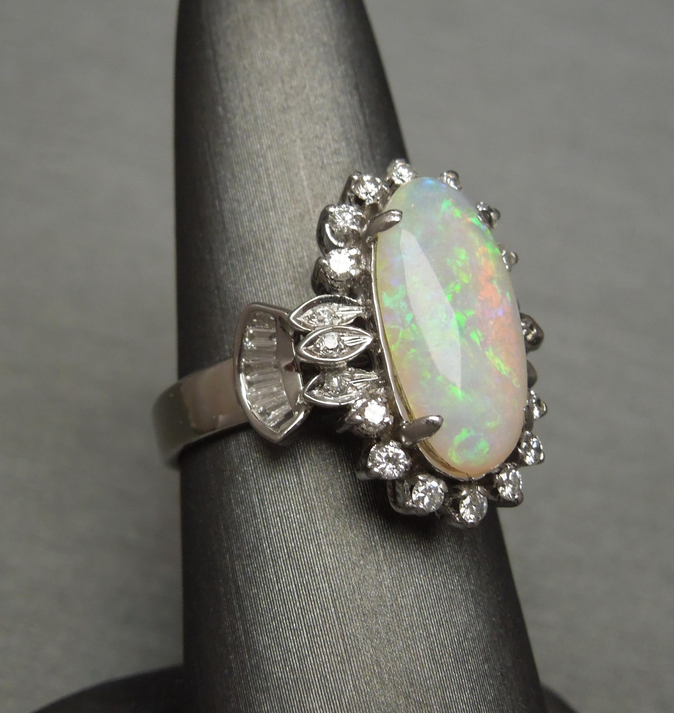 Midcentury Fire Opal and Diamond 18 Karat Ring In Excellent Condition For Sale In METAIRIE, LA