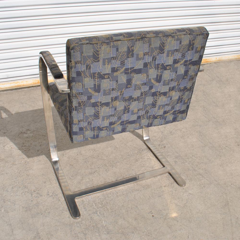 1  Stainless Steel Flat Bar Mies Van Der Rohe Brno Chair for Knoll In Good Condition In Pasadena, TX