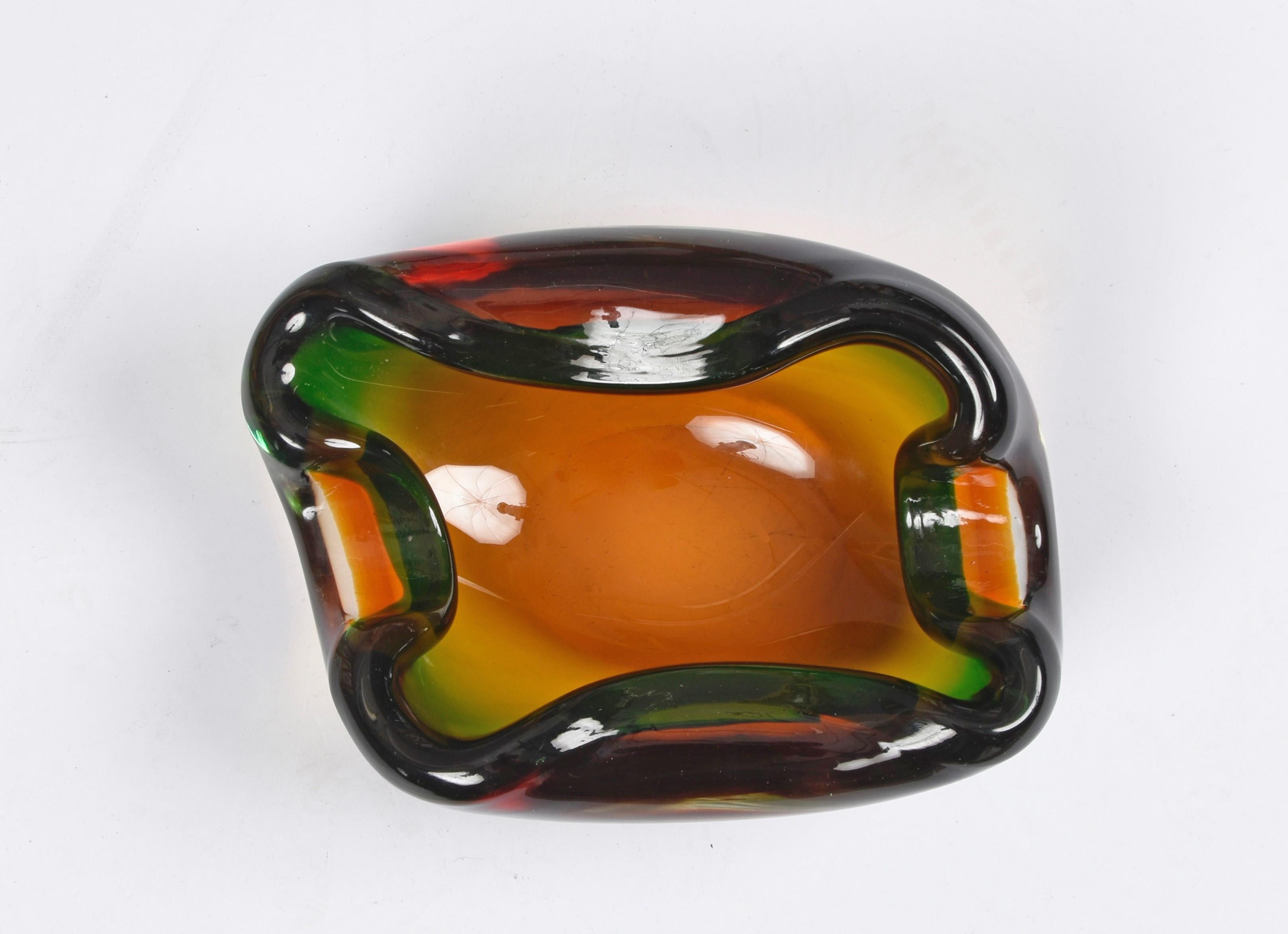 Mid-Century Modern Midcentury Flavio Poli Submerged Murano Green Glass with Amber Shades Bowl, 1960
