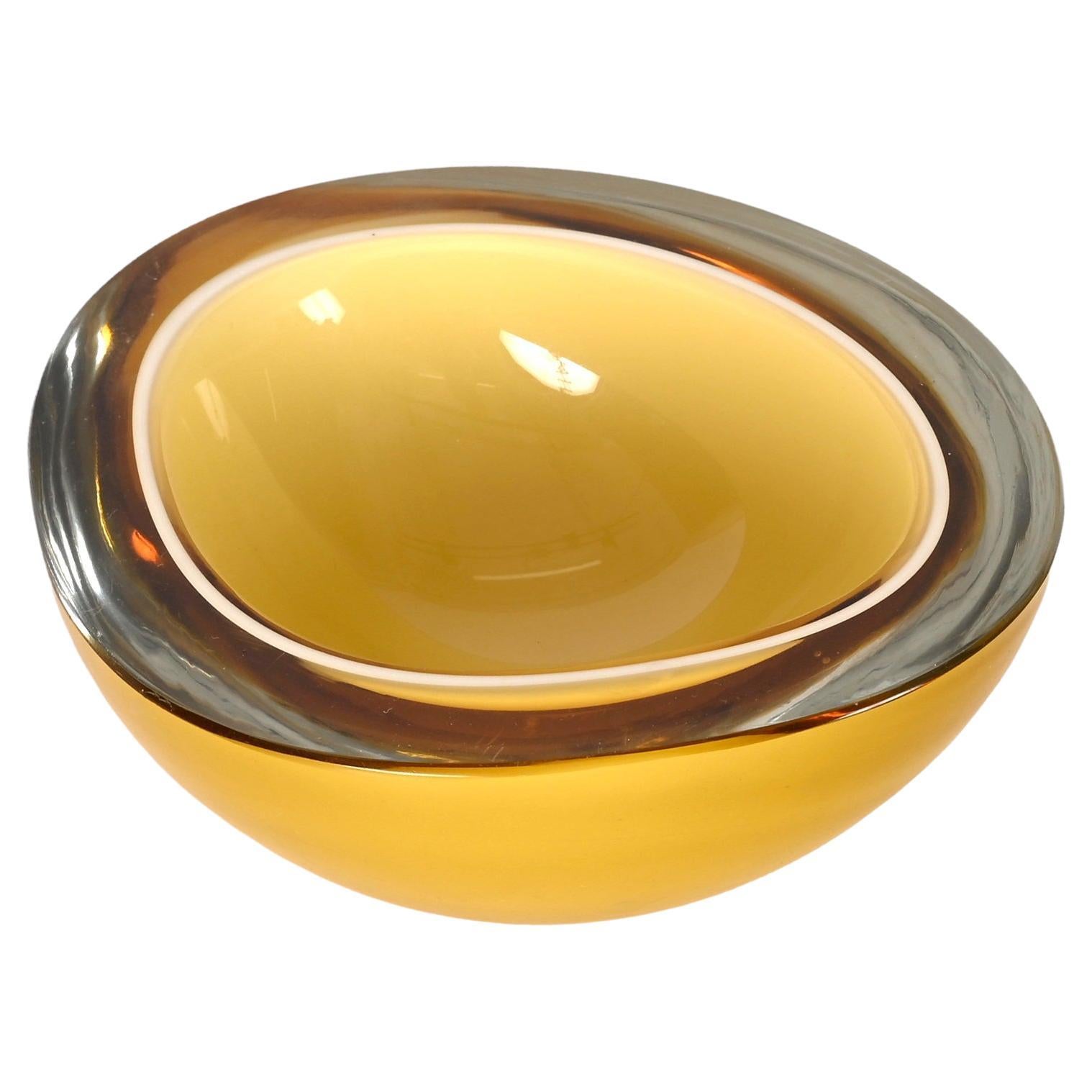 Midcentury Flavio Poli Yellow Cream "Sommerso" Murano Glass Italian Bowl, 1960