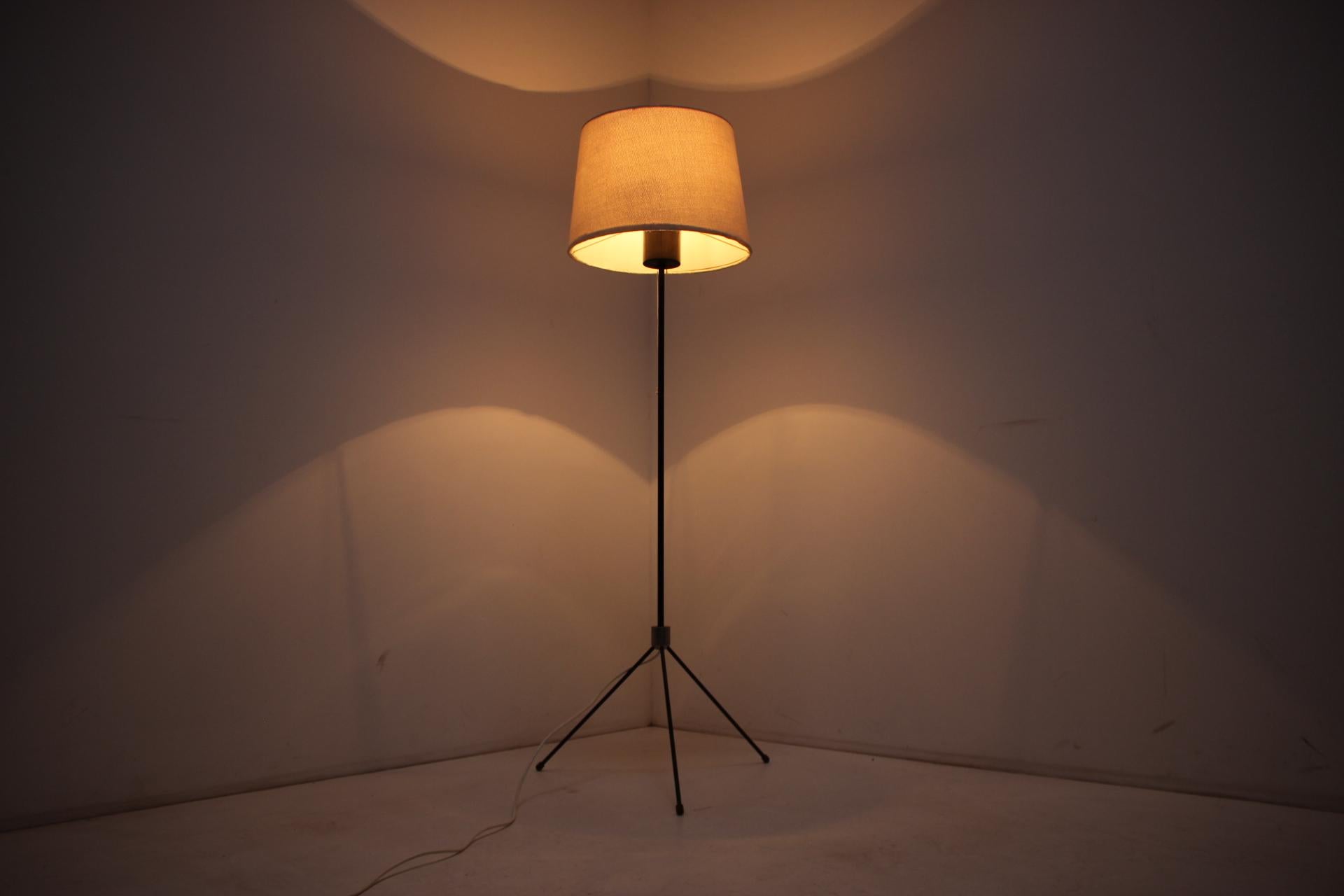Midcentury Floor Lamp, 1970s Czechoslovakia For Sale 6