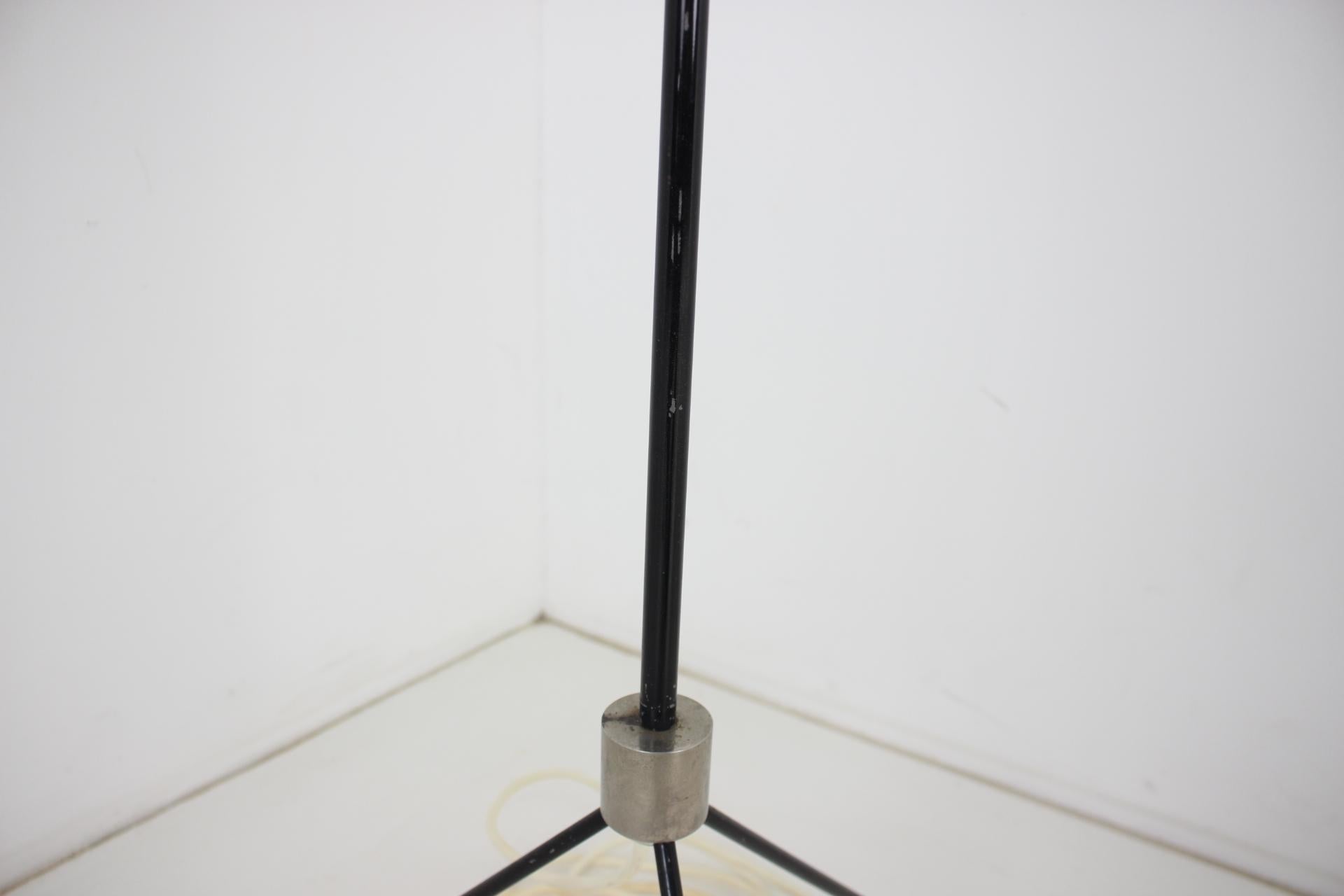 Midcentury Floor Lamp, 1970s Czechoslovakia For Sale 2