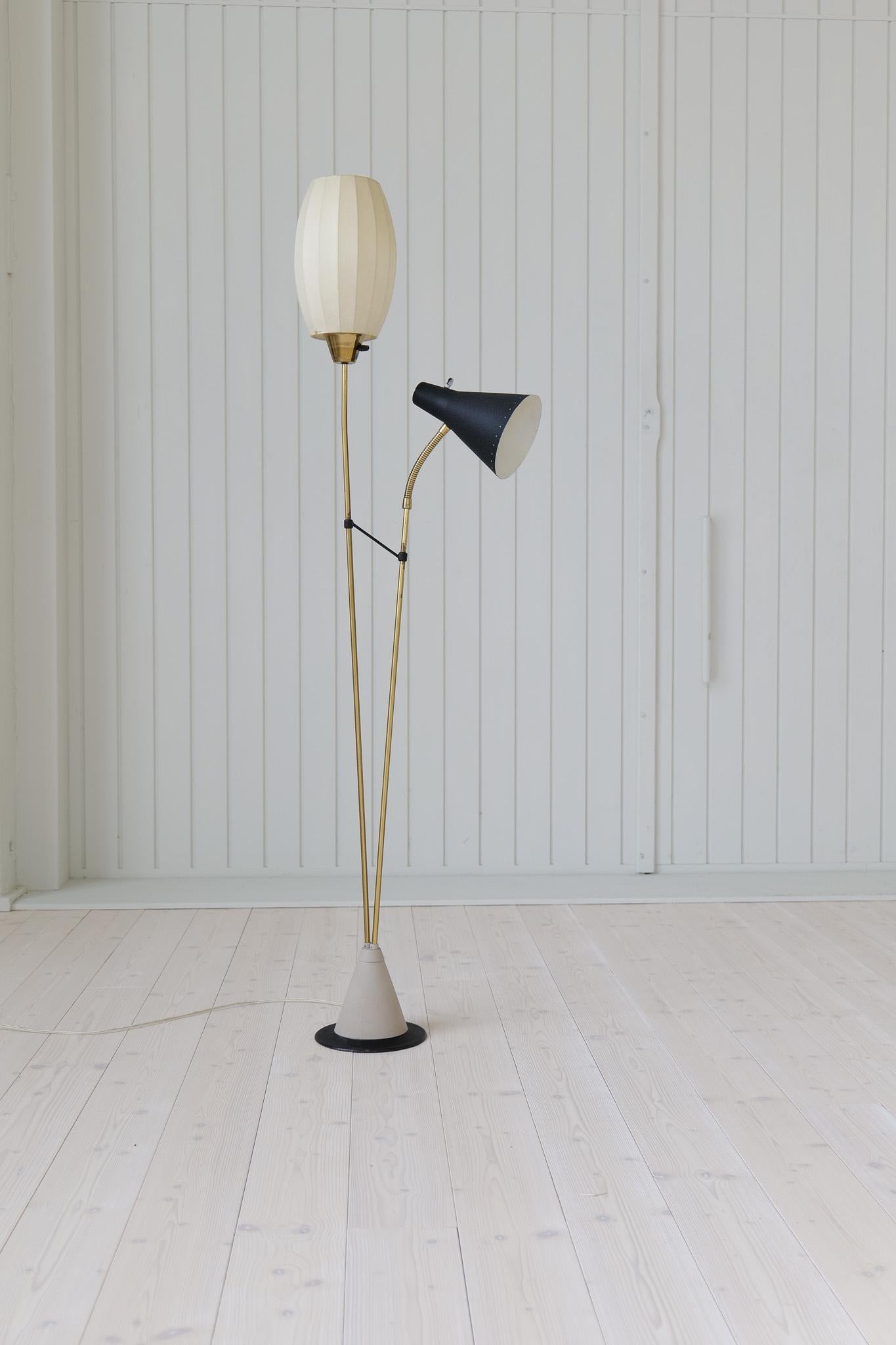 Brass Midcentury Floor Lamp Attributed to Hans Bergström for Ateljé Lyktan Sweden 1950 For Sale