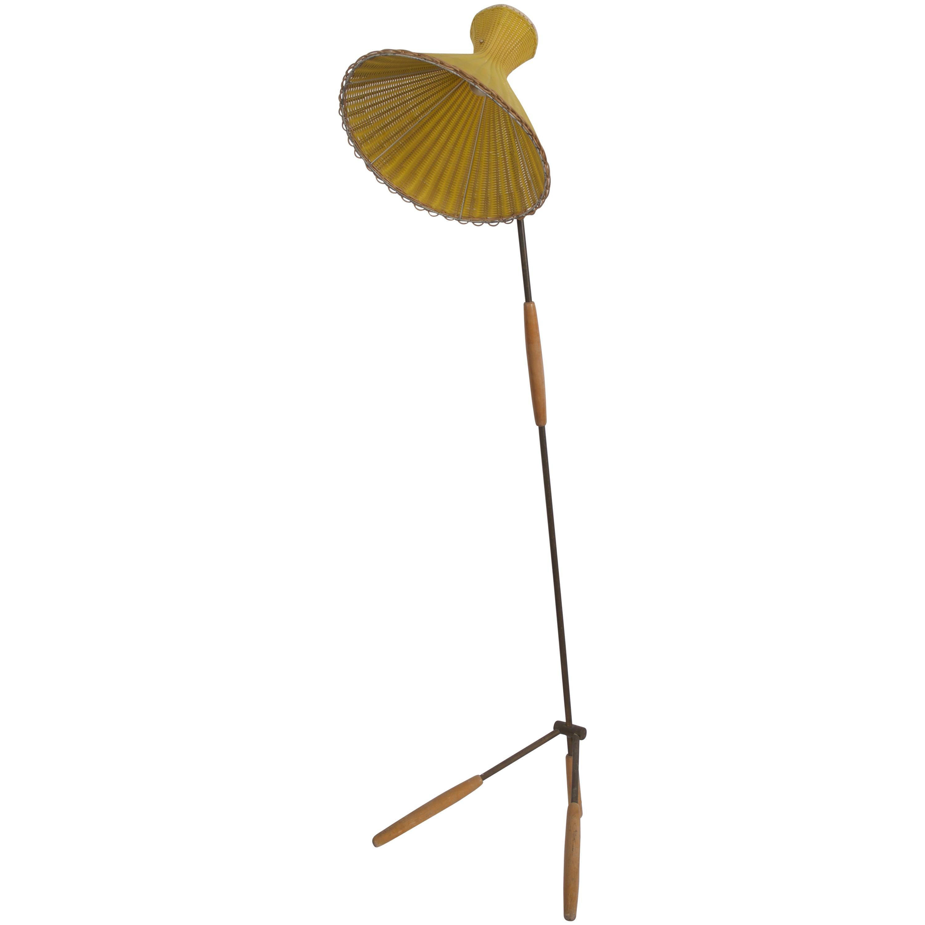 Naturalistic Plant Stand Floor Lamp attributed to Salterini For Sale at