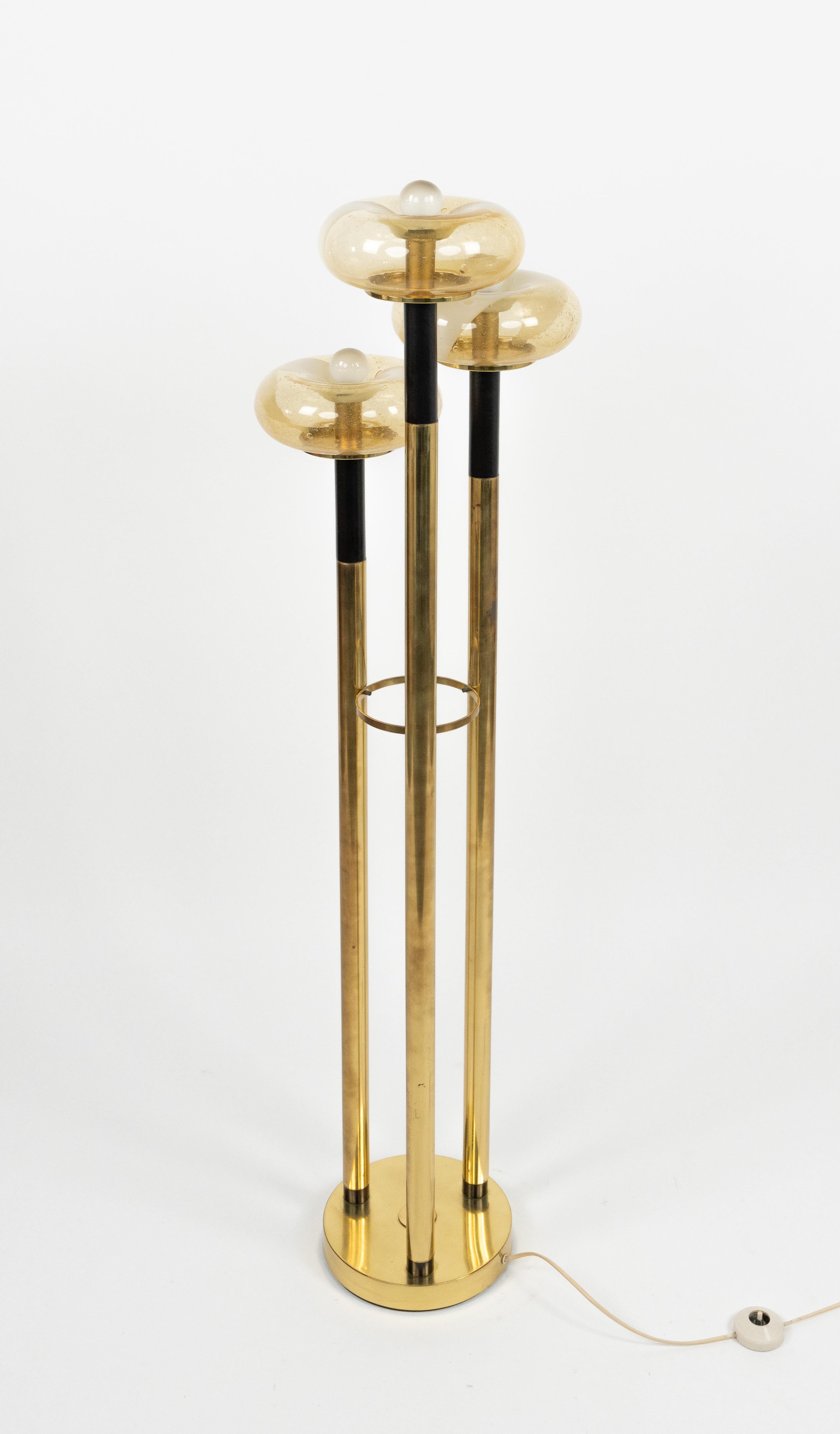 Midcentury Floor Lamp Brass and Murano Glass Mazzega Style, Italy 1970s For Sale 3