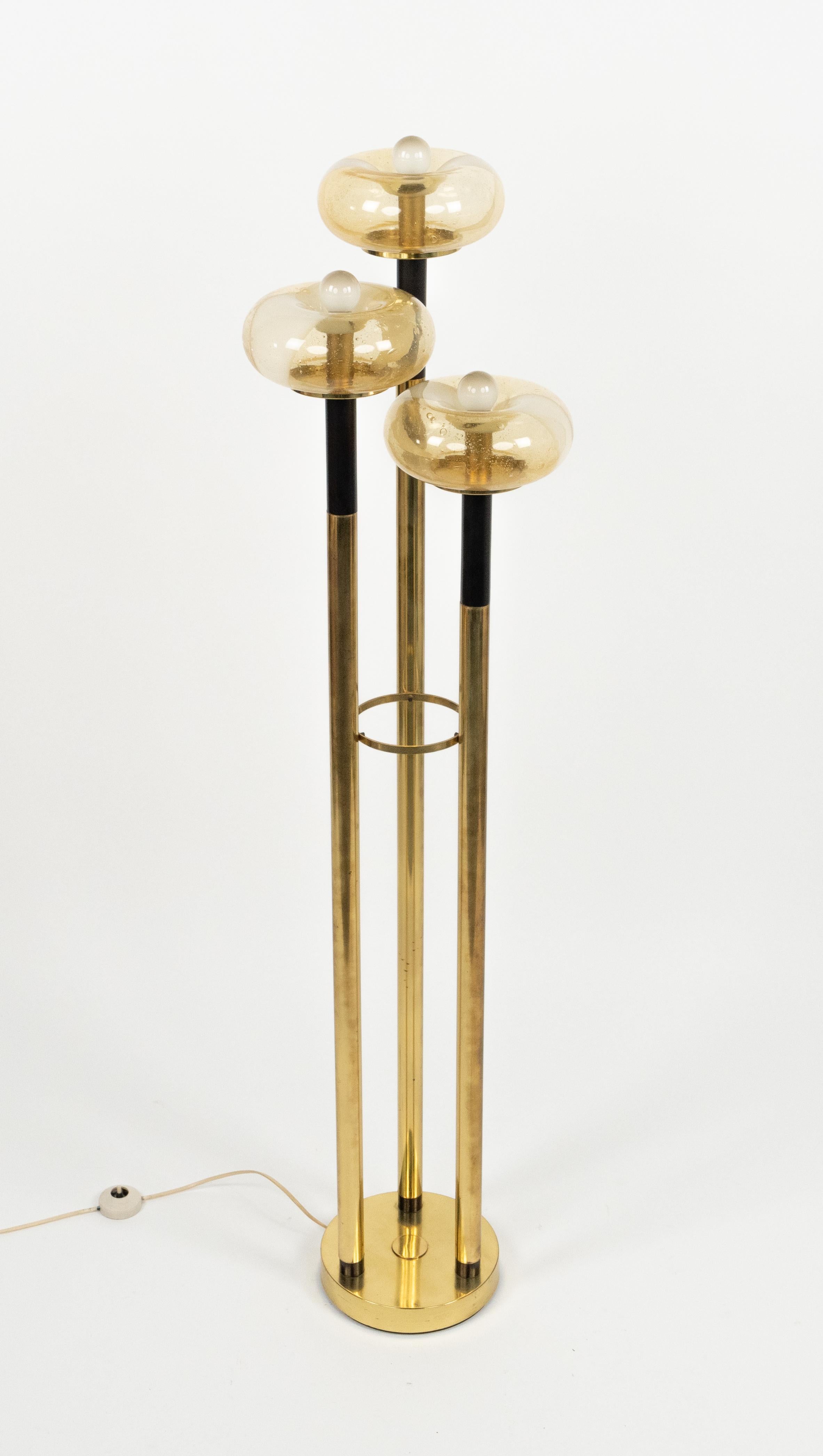 Midcentury Floor Lamp Brass and Murano Glass Mazzega Style, Italy 1970s For Sale 5