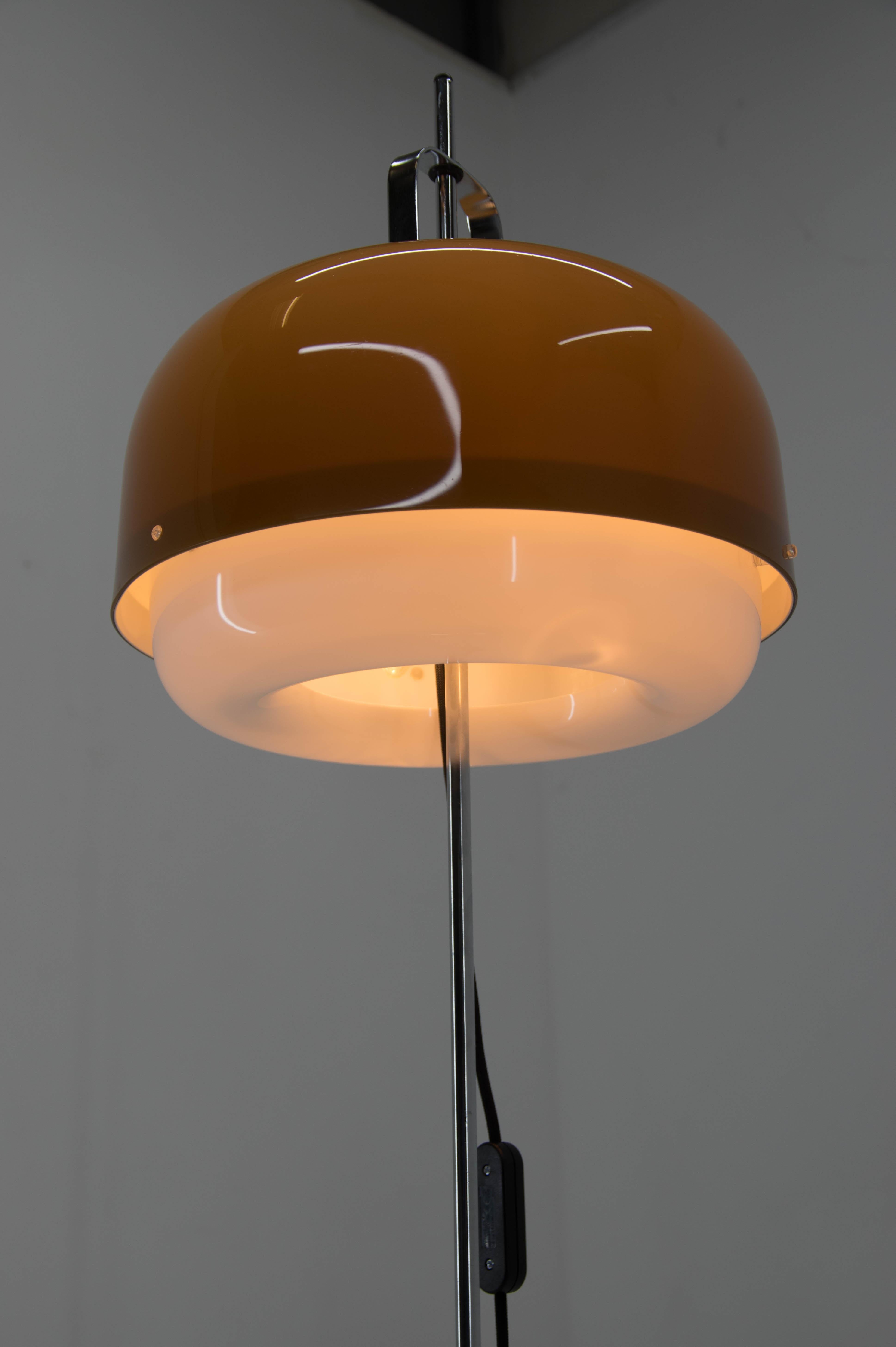 Mid-Century Modern Mid-Century Floor Lamp by Meblo Designed by Harvey Guzzini, Italy, 1970s