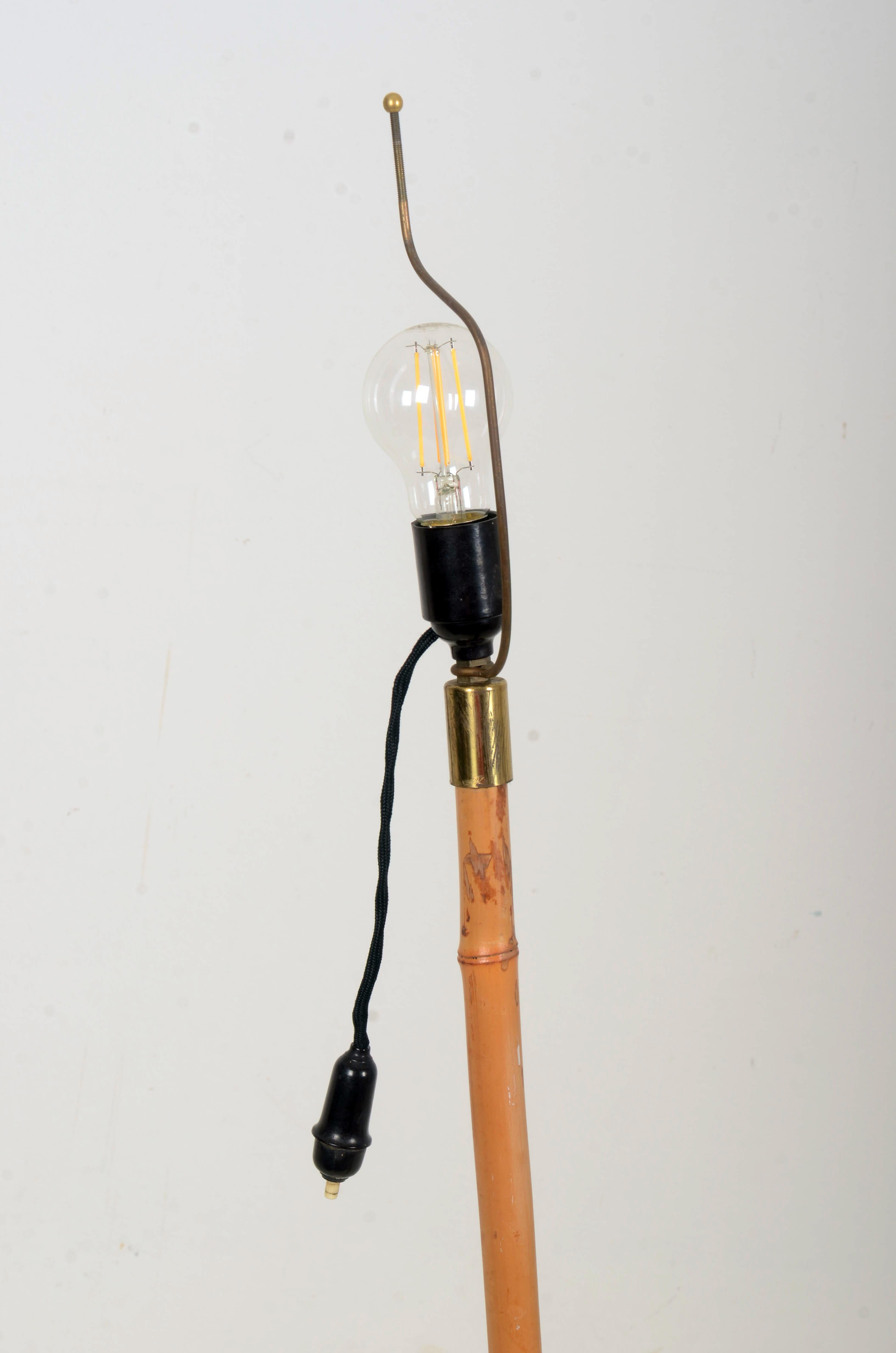 Stehlampe aus der Mitte des Jahrhunderts von Rupert Nikoll im Angebot 4