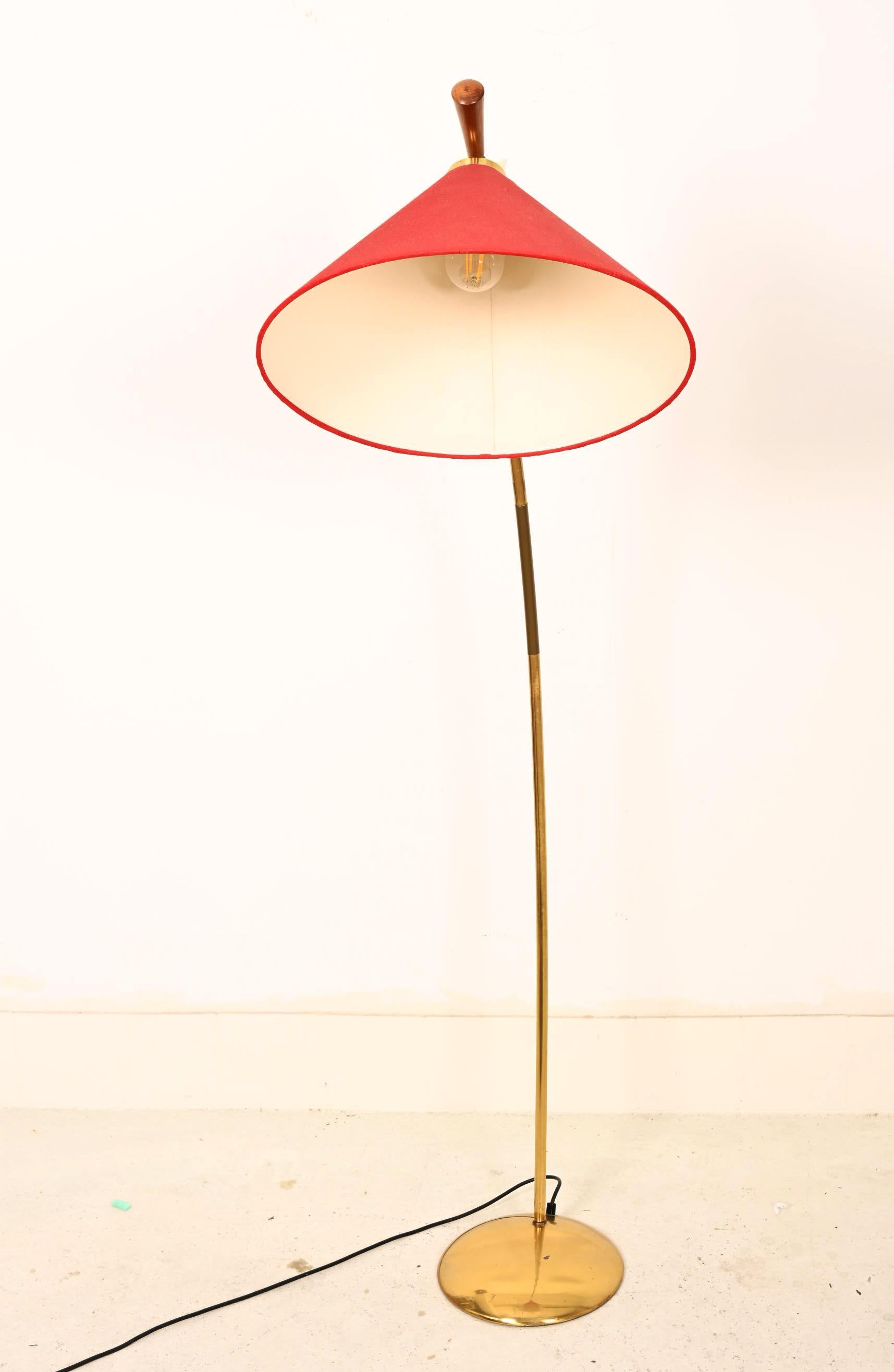 Stehlampe aus der Mitte des Jahrhunderts von Rupert Nikoll (Mitte des 20. Jahrhunderts) im Angebot