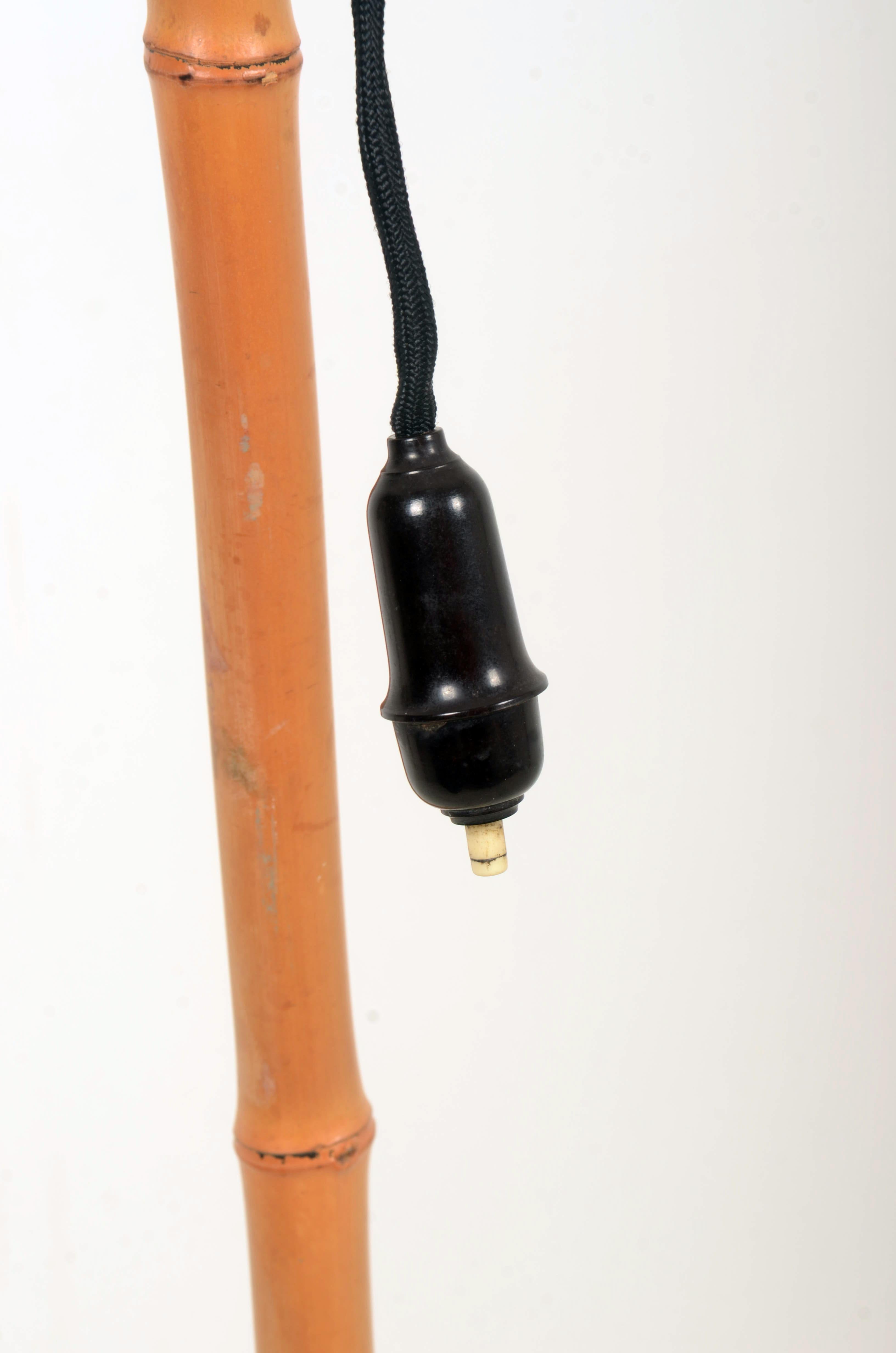 Stehlampe aus der Mitte des Jahrhunderts von Rupert Nikoll im Angebot 2