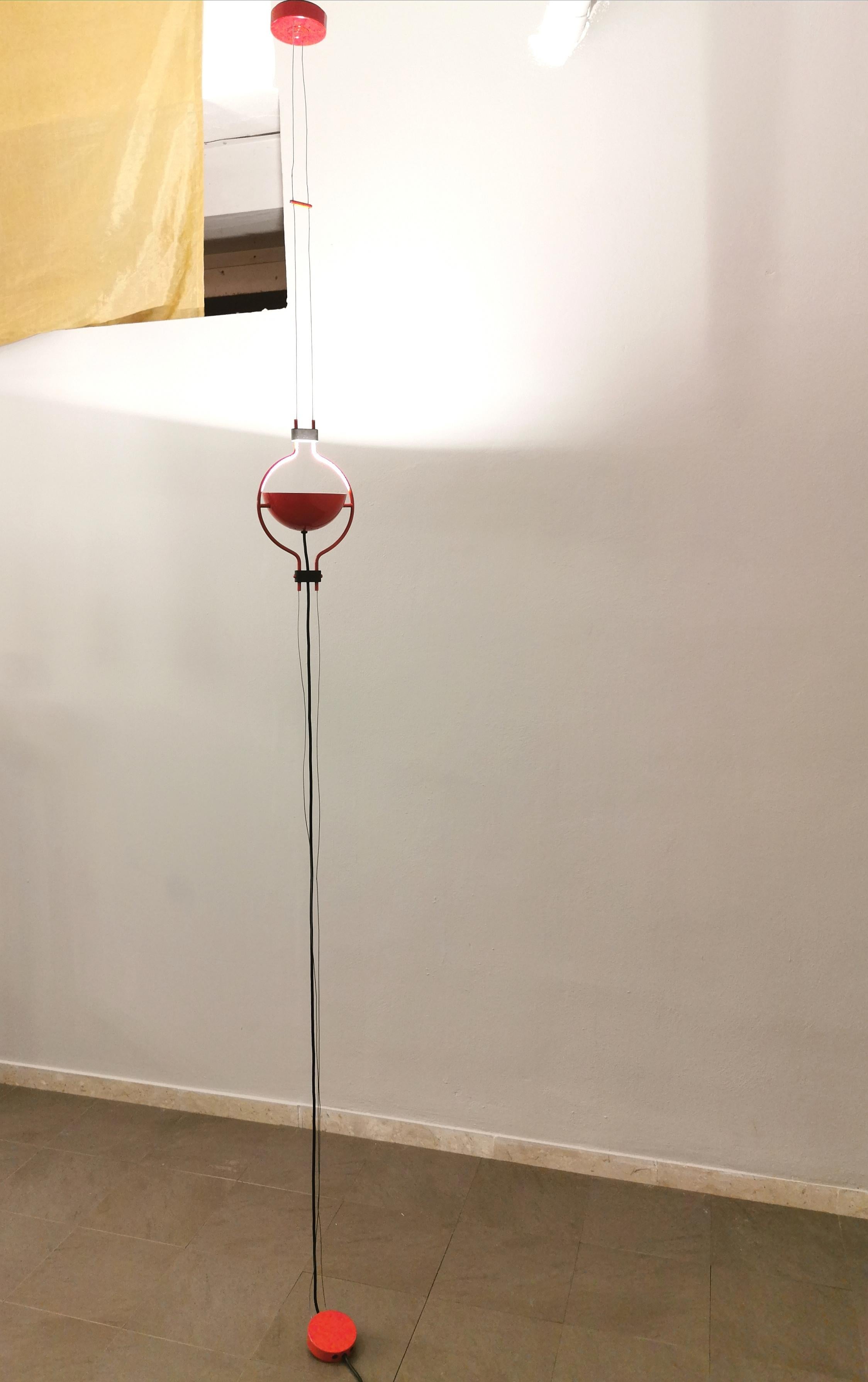 Midcentury Floor Lamp Enamelled Aluminum Red Steel Enrico Tronconi Italy, 1970s In Good Condition For Sale In Palermo, IT