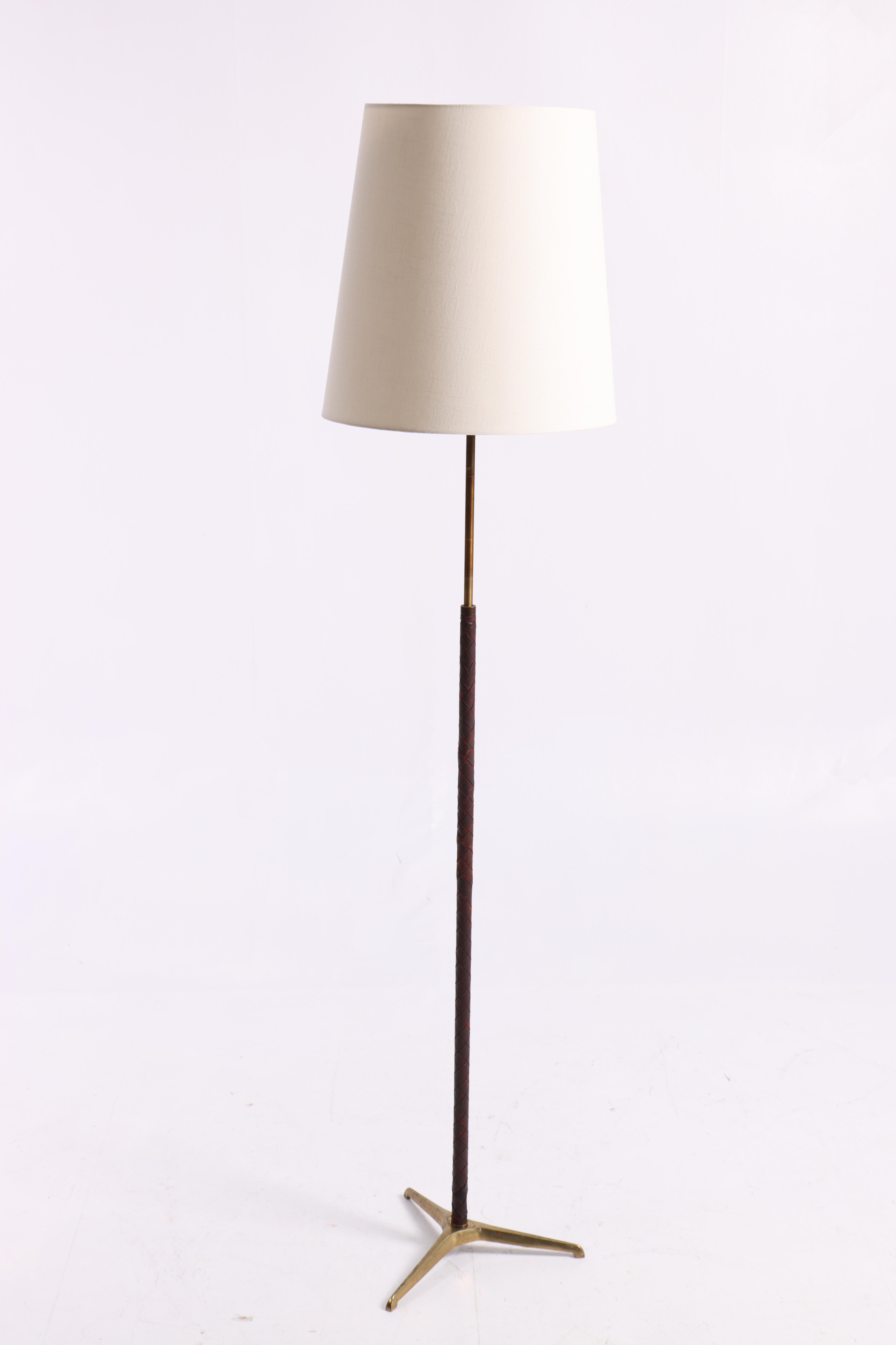 Scandinavian Modern Midcentury Floor Lamp in Brass and Braided Leather, Swedish Modern, 1950s For Sale