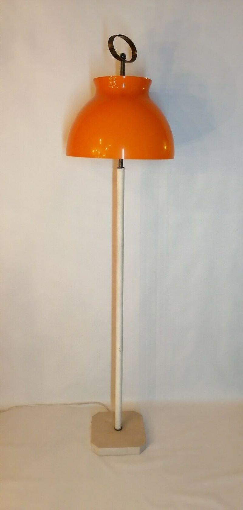 Midcentury Floor Lamp in Murano Glass in the Style of Stilnovo, 1950s In Good Condition For Sale In taranto, IT